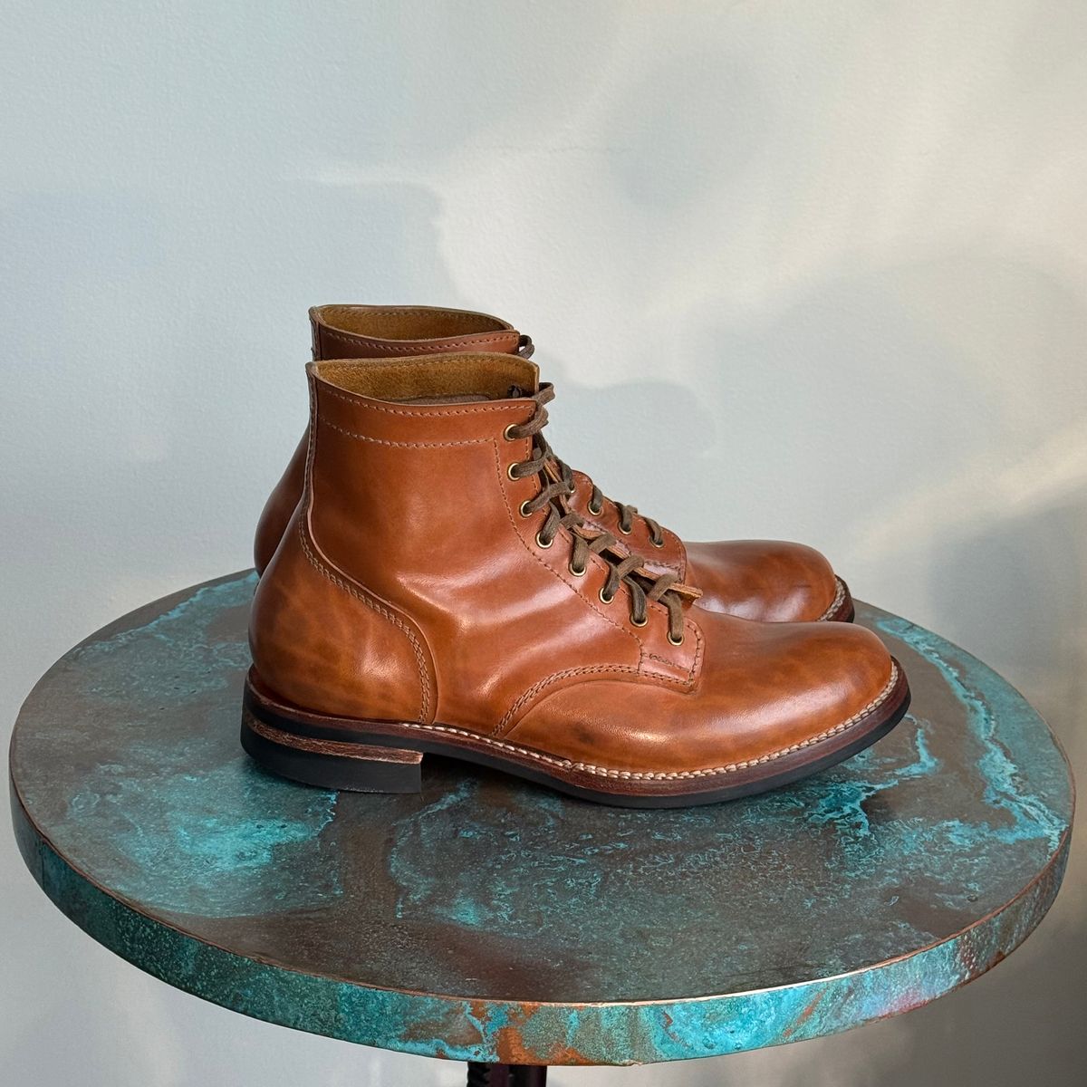 Photo by chris.8888 on December 1, 2025 of the Oldspeed MFG Service Boot 6” in Horween Russet Horsehide Strips.