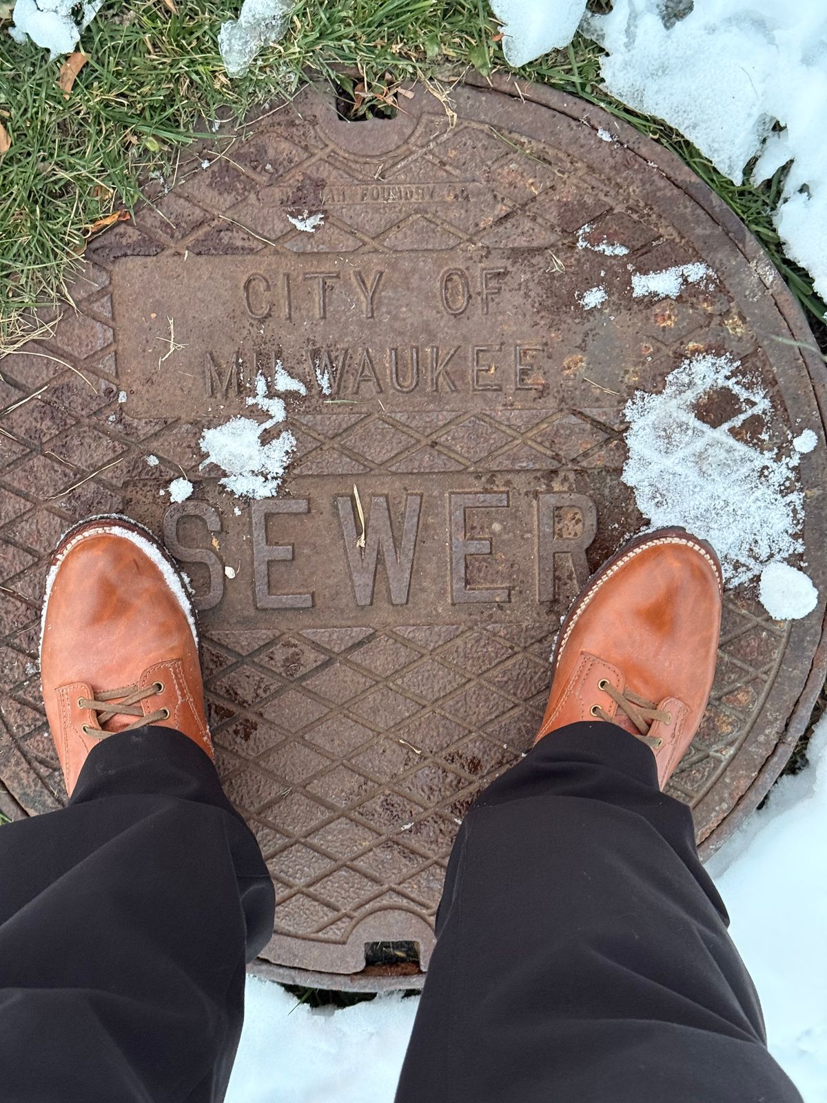 Photo by chris.8888 on December 5, 2025 of the Oldspeed MFG Service Boot 6” in Horween Russet Horsehide Strips.