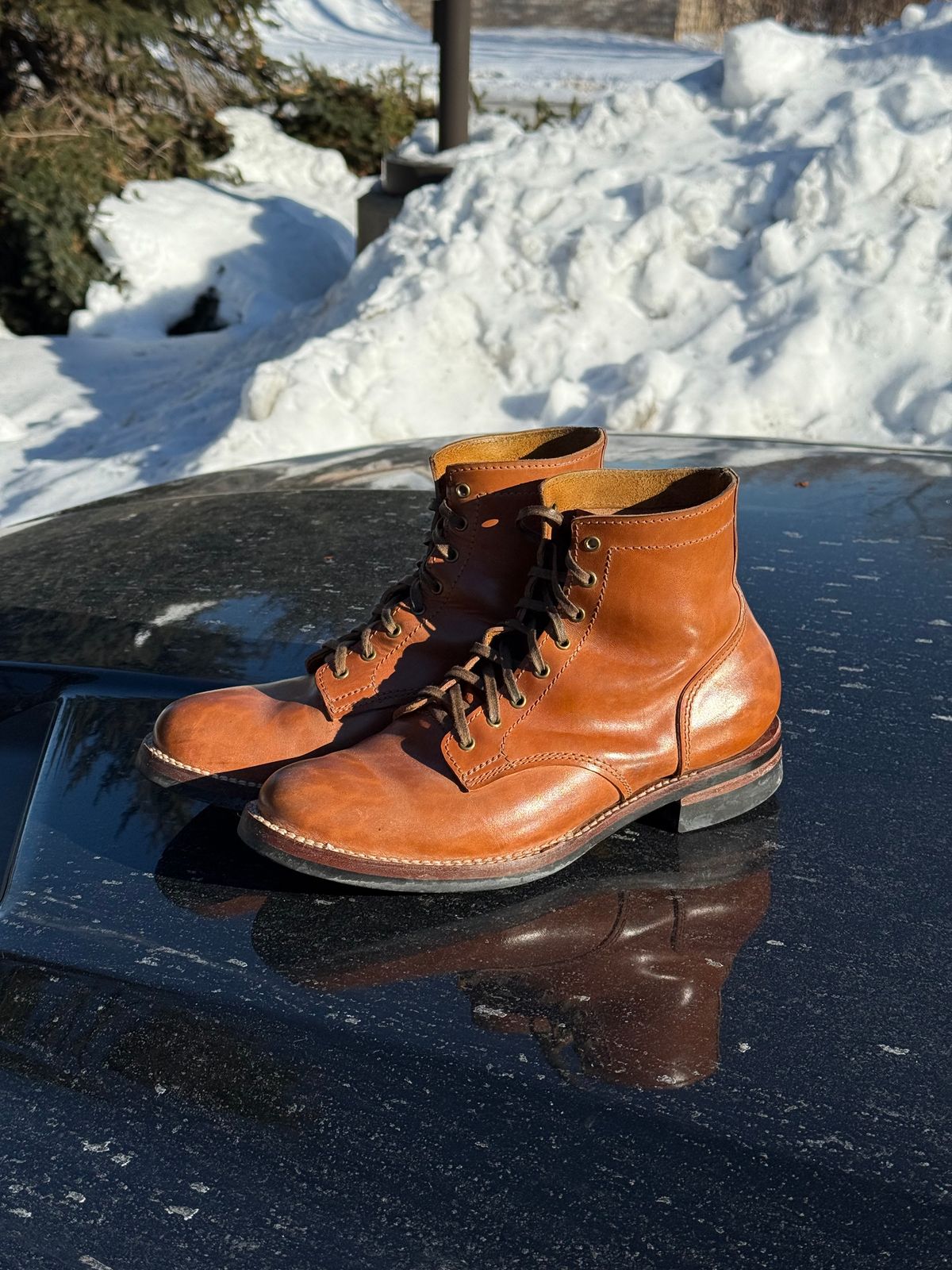 Photo by chris.8888 on December 14, 2025 of the Oldspeed MFG Service Boot 6” in Horween Russet Horsehide Strips.