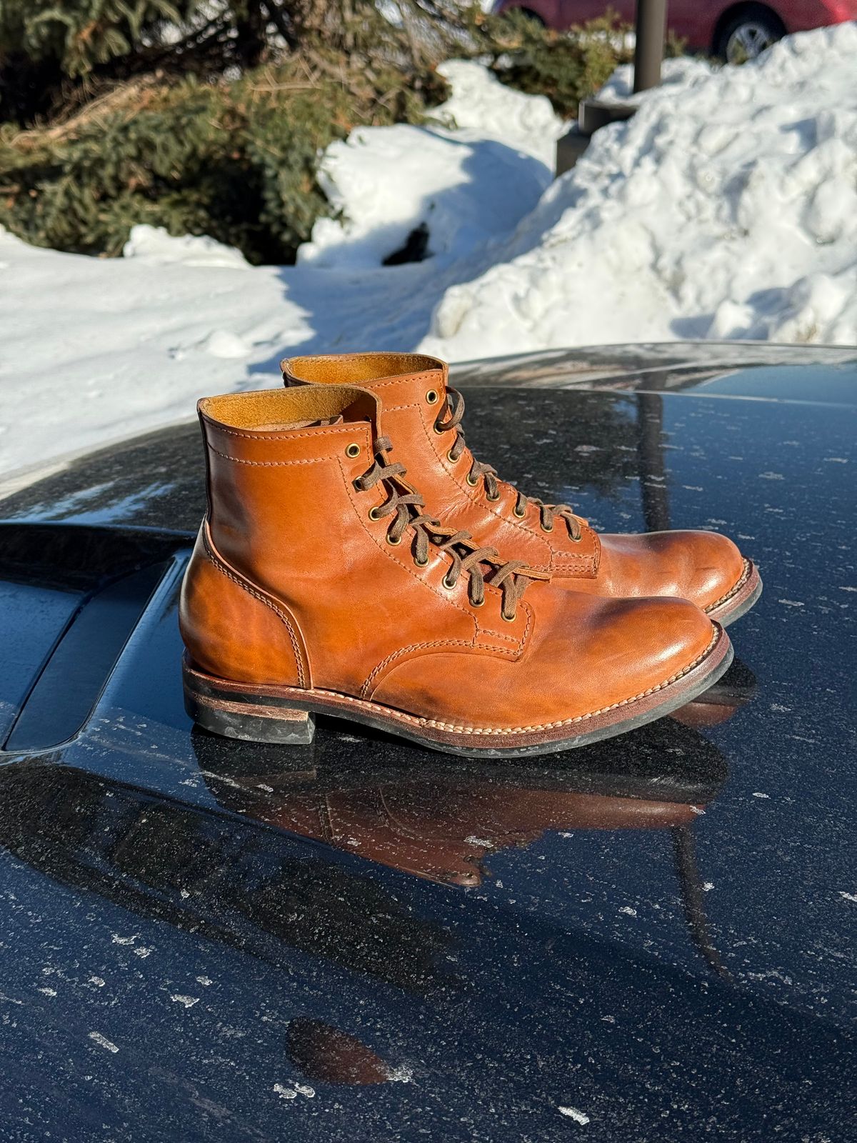 Photo by chris.8888 on December 14, 2025 of the Oldspeed MFG Service Boot 6” in Horween Russet Horsehide Strips.