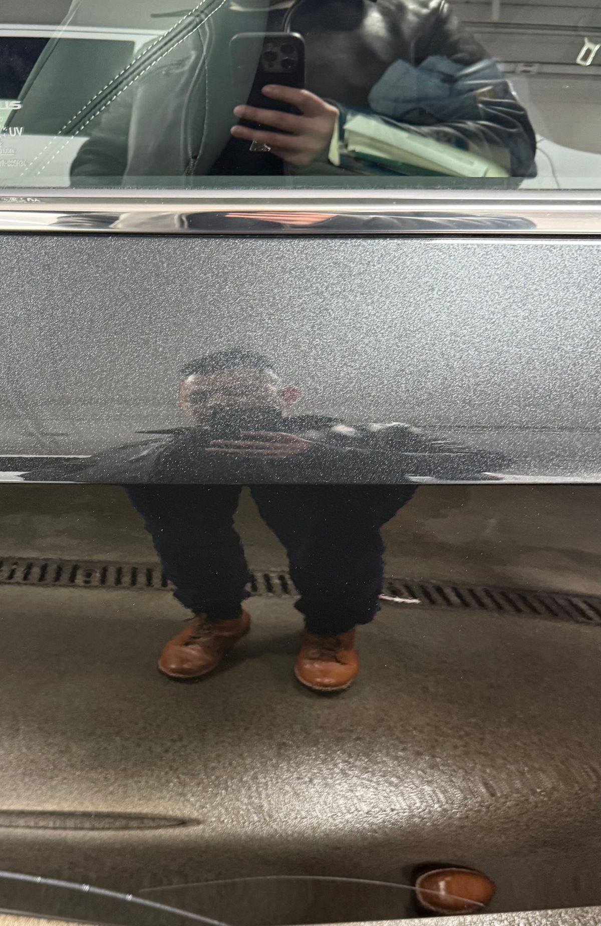 Photo by chris.8888 on January 9, 2026 of the Oldspeed MFG Service Boot 6” in Horween Russet Horsehide Strips.