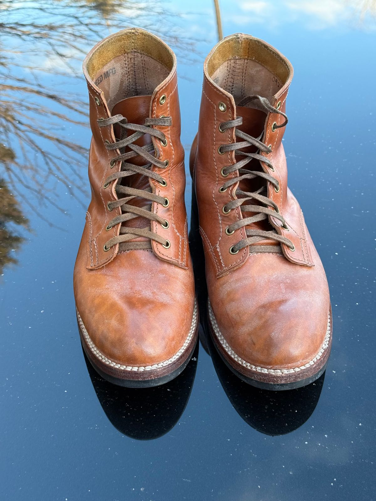 Photo by chris.8888 on January 14, 2026 of the Oldspeed MFG Service Boot 6” in Horween Russet Horsehide Strips.