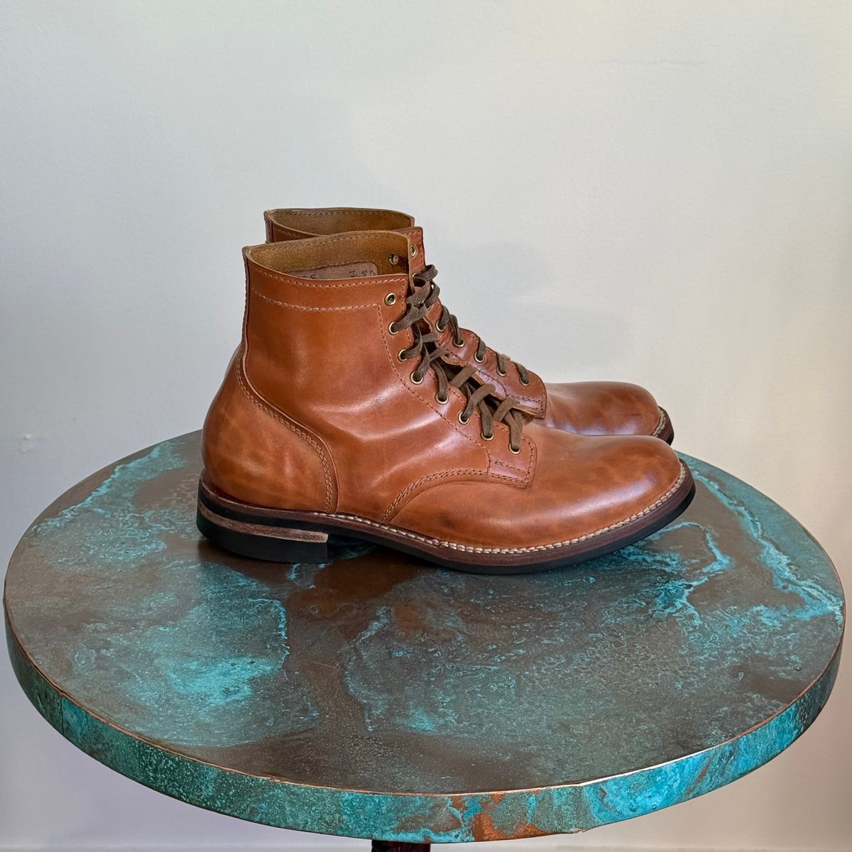 Photo by chris.8888 on February 3, 2026 of the Oldspeed MFG Service Boot 6” in Horween Russet Horsehide Strips.