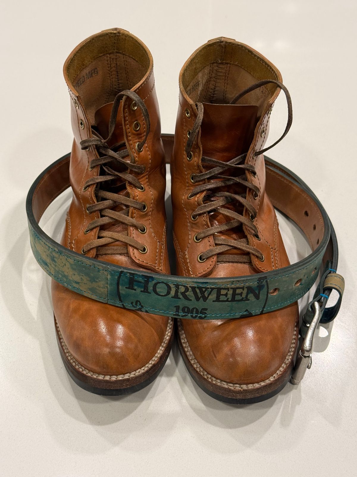 Photo by chris.8888 on February 16, 2026 of the Oldspeed MFG Service Boot 6” in Horween Russet Horsehide Strips.