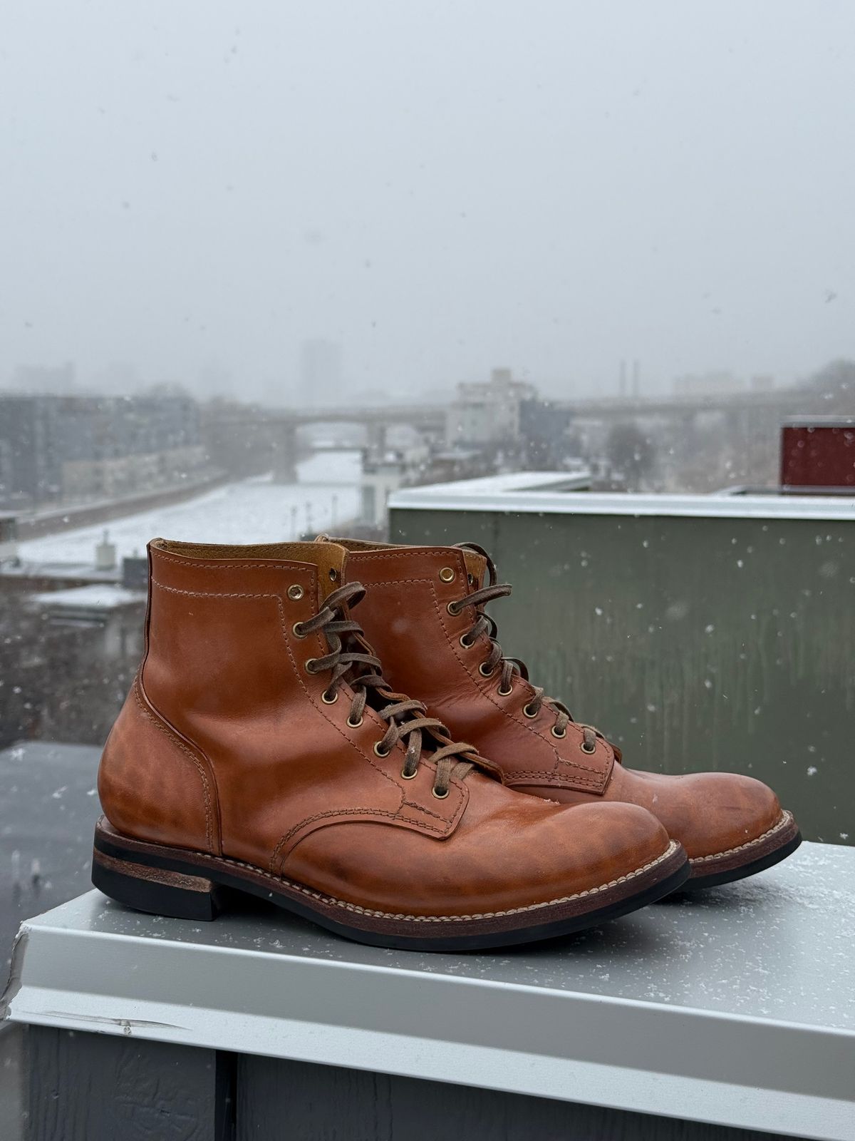 Photo by chris.8888 on February 28, 2026 of the Oldspeed MFG Service Boot 6” in Horween Russet Horsehide Strips.