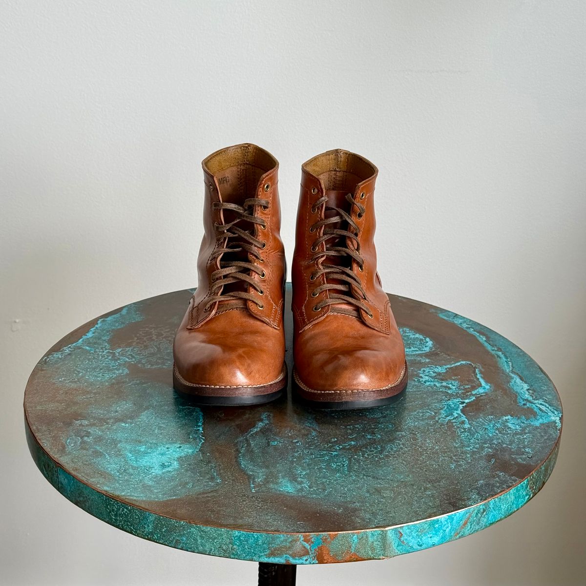 Photo by chris.8888 on March 1, 2026 of the Oldspeed MFG Service Boot 6” in Horween Russet Horsehide Strips.