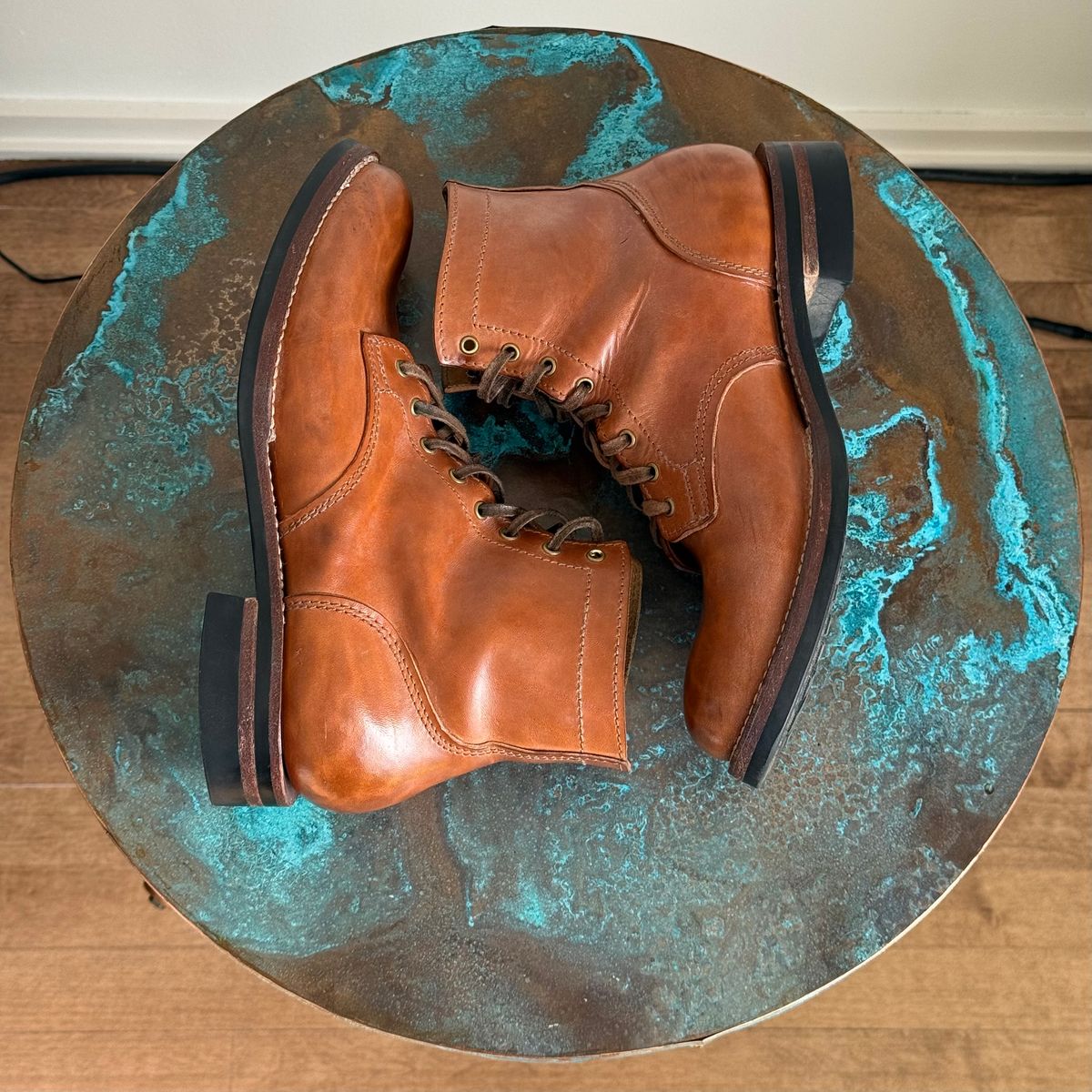 Photo by chris.8888 on March 1, 2026 of the Oldspeed MFG Service Boot 6” in Horween Russet Horsehide Strips.