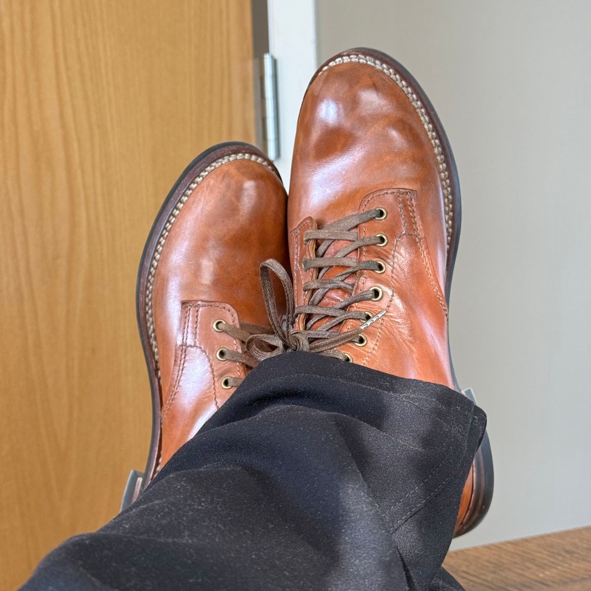 Photo by chris.8888 on March 2, 2026 of the Oldspeed MFG Service Boot 6” in Horween Russet Horsehide Strips.