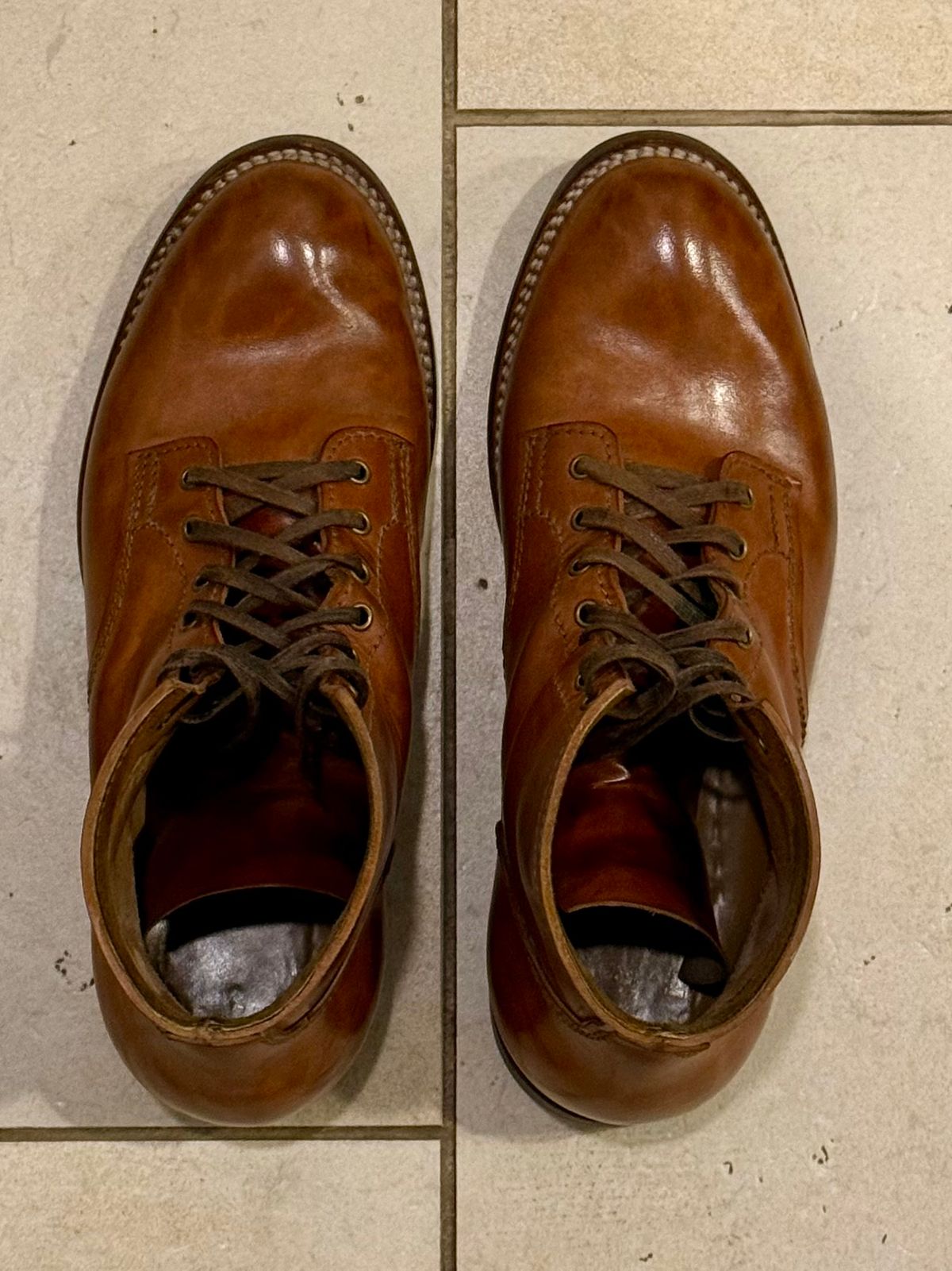 Photo by chris.8888 on March 2, 2026 of the Oldspeed MFG Service Boot 6” in Horween Russet Horsehide Strips.