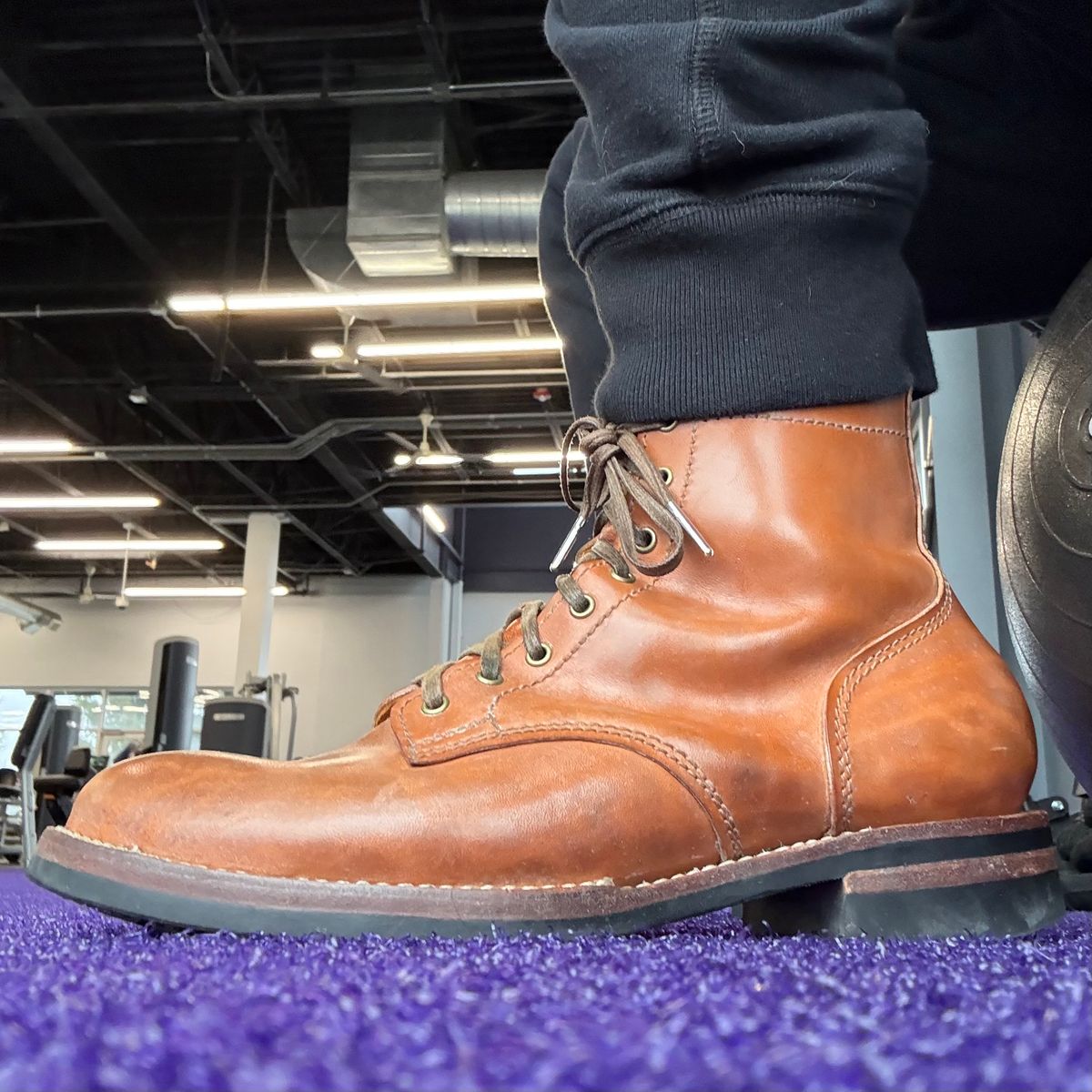 Photo by chris.8888 on March 15, 2026 of the Oldspeed MFG Service Boot 6” in Horween Russet Horsehide Strips.