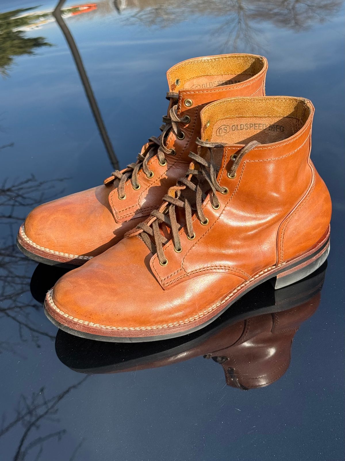 Photo by chris.8888 on March 25, 2026 of the Oldspeed MFG Service Boot 6” in Horween Russet Horsehide Strips.