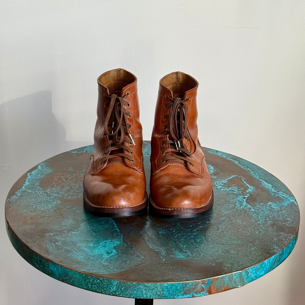 Photo by chris.8888 on April 1, 2026 of the Oldspeed MFG Service Boot 6” in Horween Russet Horsehide Strips.