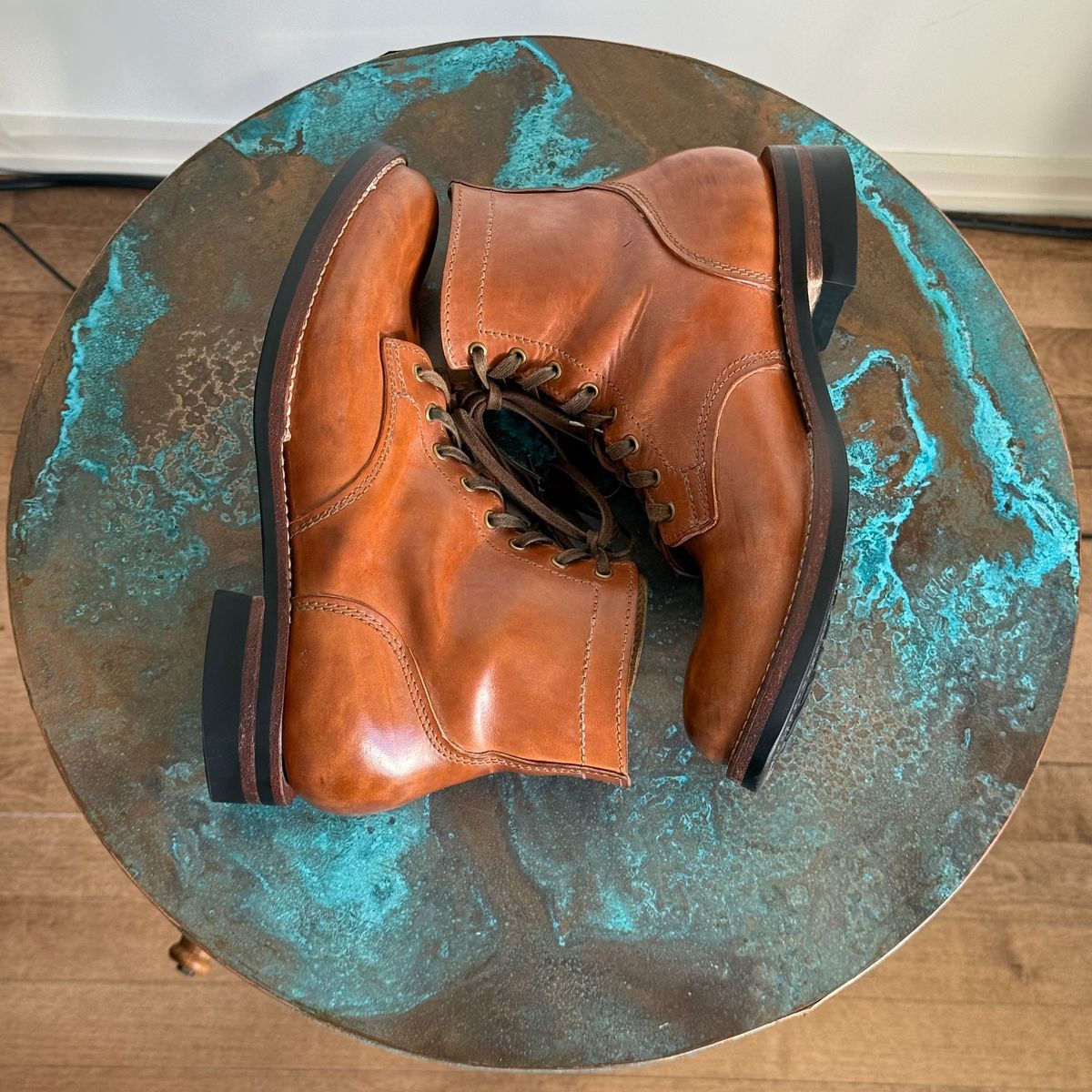 Photo by chris.8888 on April 1, 2026 of the Oldspeed MFG Service Boot 6” in Horween Russet Horsehide Strips.