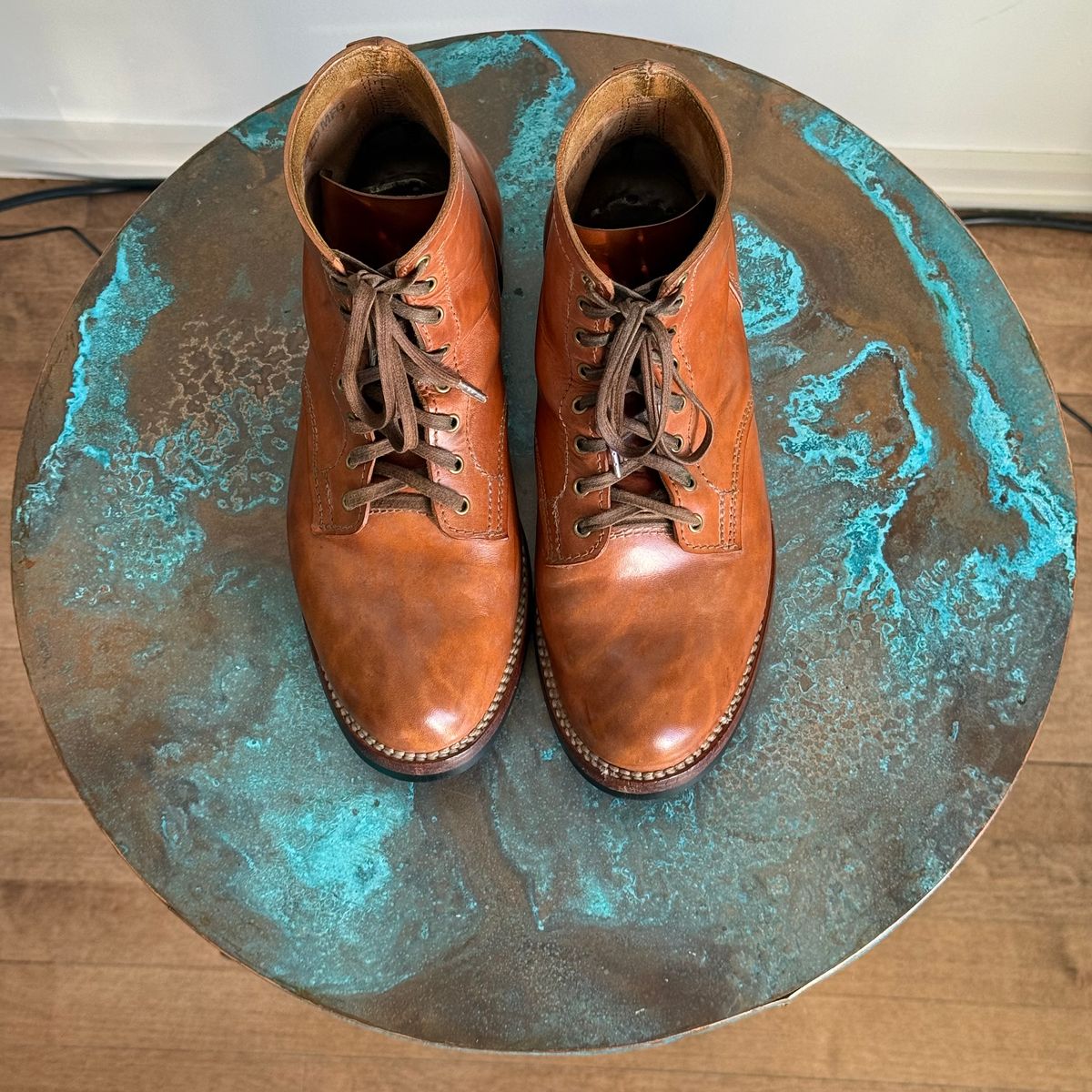 Photo by chris.8888 on April 1, 2026 of the Oldspeed MFG Service Boot 6” in Horween Russet Horsehide Strips.