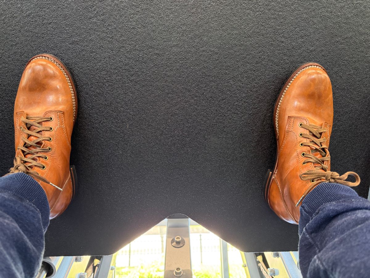 Photo by chris.8888 on June 19, 2026 of the Oldspeed MFG Service Boot 6” in Horween Russet Horsehide Strips.