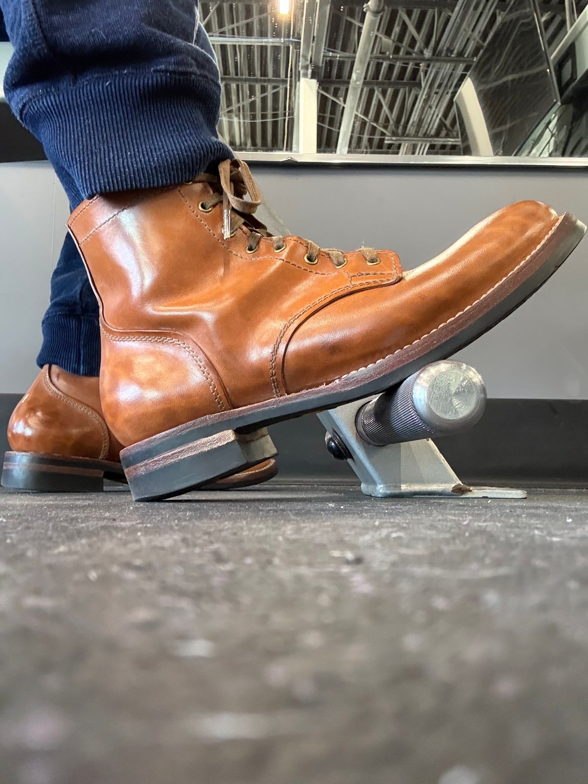 Photo by chris.8888 on June 19, 2026 of the Oldspeed MFG Service Boot 6” in Horween Russet Horsehide Strips.