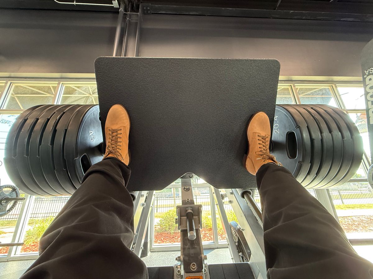 Photo by chris.8888 on October 2, 2025 of the Oldspeed Service Boot 6” in Horween Russet Horsehide Strips.