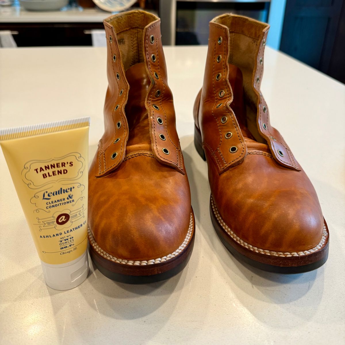 Photo by chris.8888 on November 1, 2025 of the Oldspeed Service Boot 6” in Horween Russet Horsehide Strips.