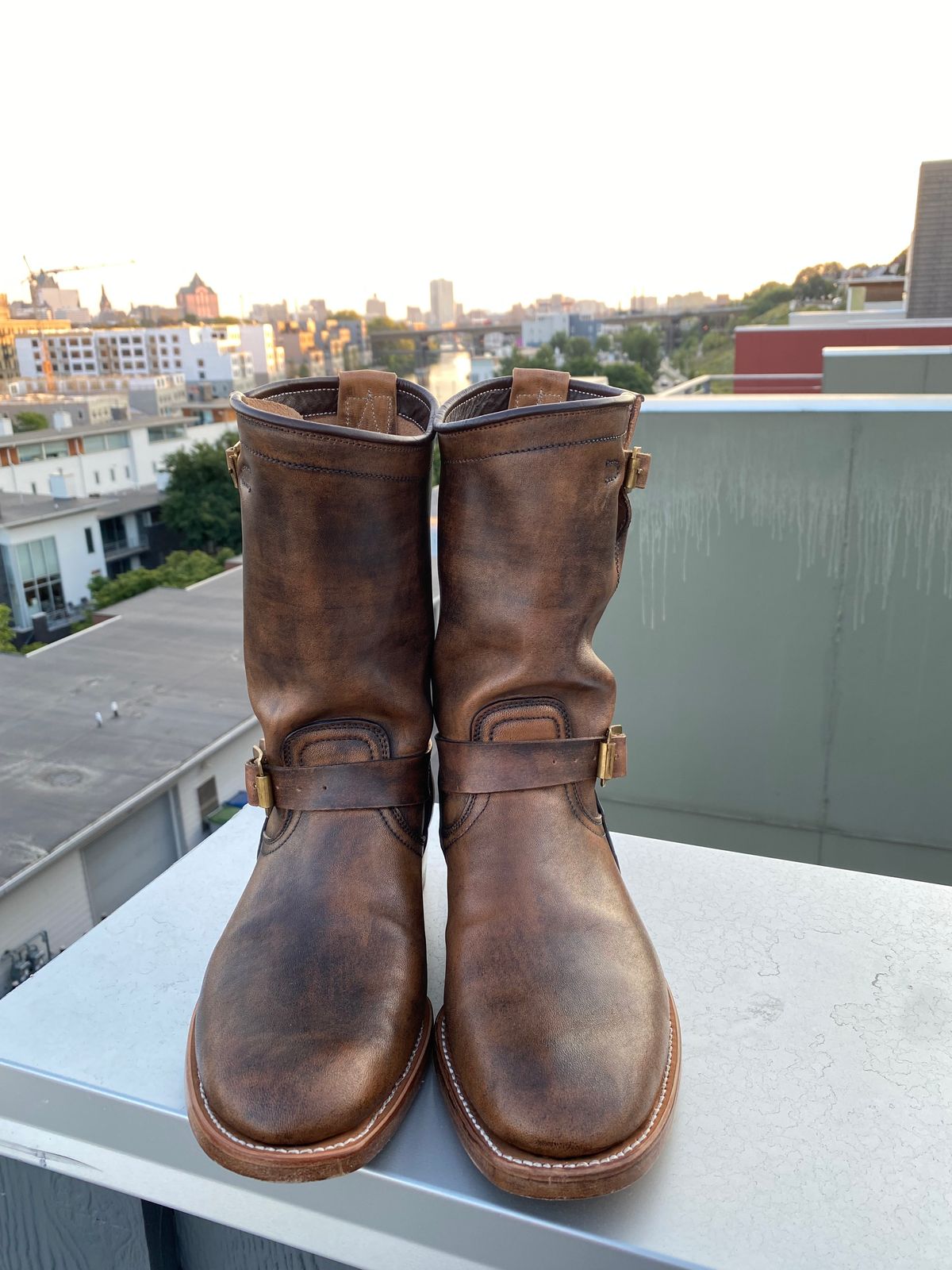Photo by chris.8888 on September 17, 2024 of the Unsung U 22-2 Engineer Boot in Horween Chelsea Horsefront.