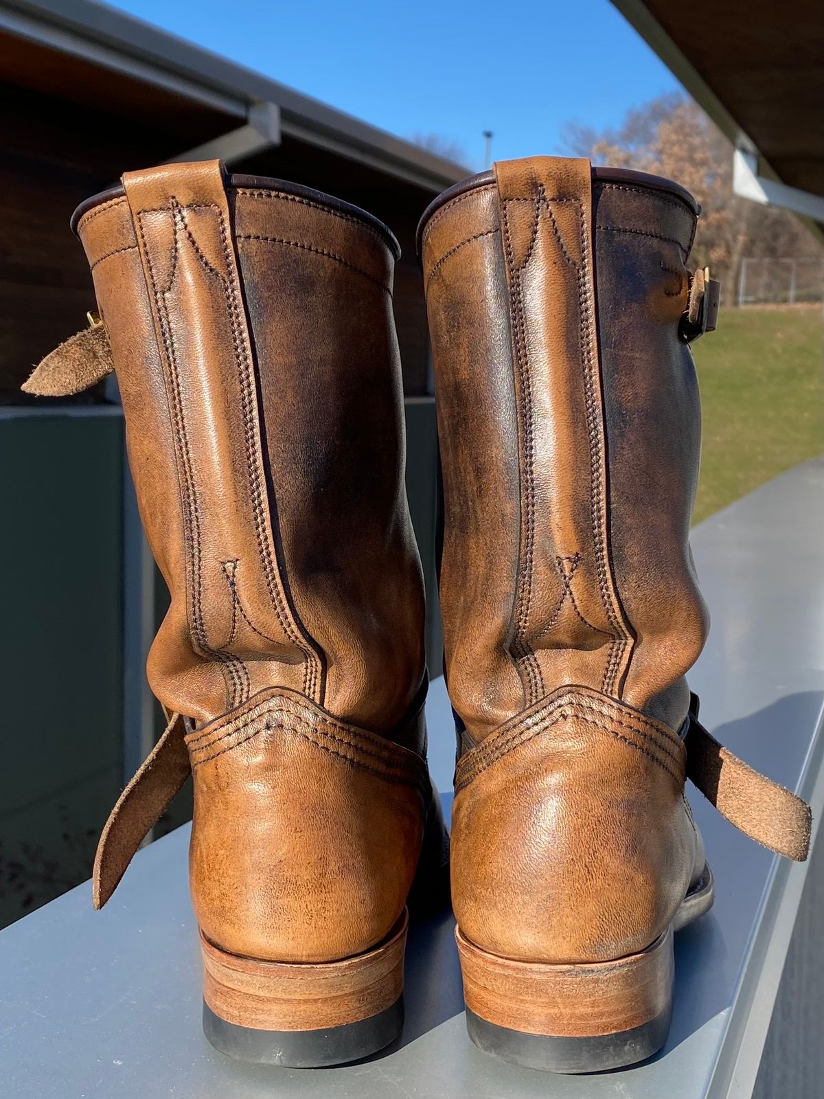 Photo by chris.8888 on December 1, 2024 of the Unsung U 22-2 Engineer Boot in Horween Chelsea Horsefront.