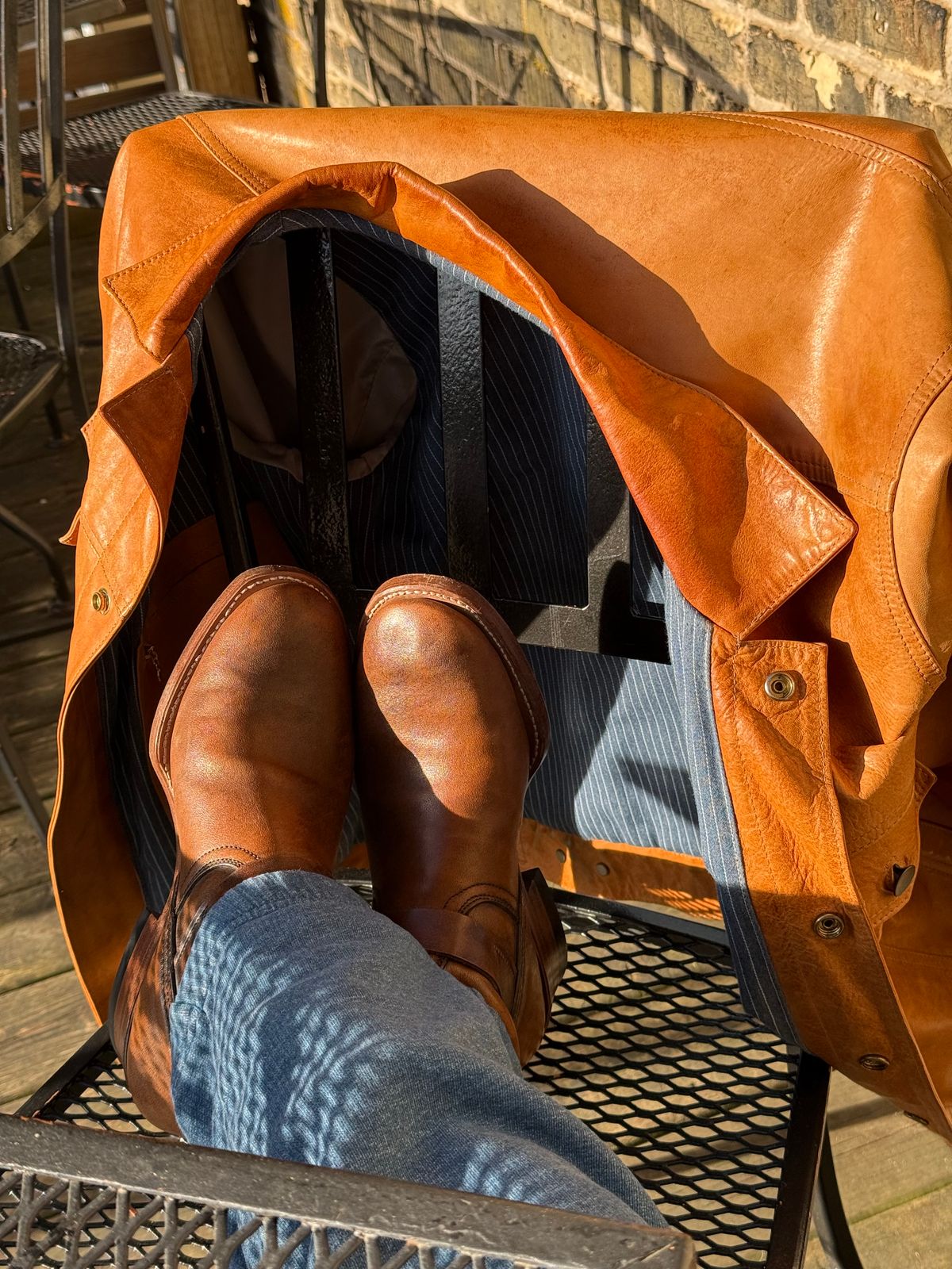 Photo by chris.8888 on April 23, 2026 of the Unsung U 22-2 Engineer Boot in Horween Chelsea Horsefront.