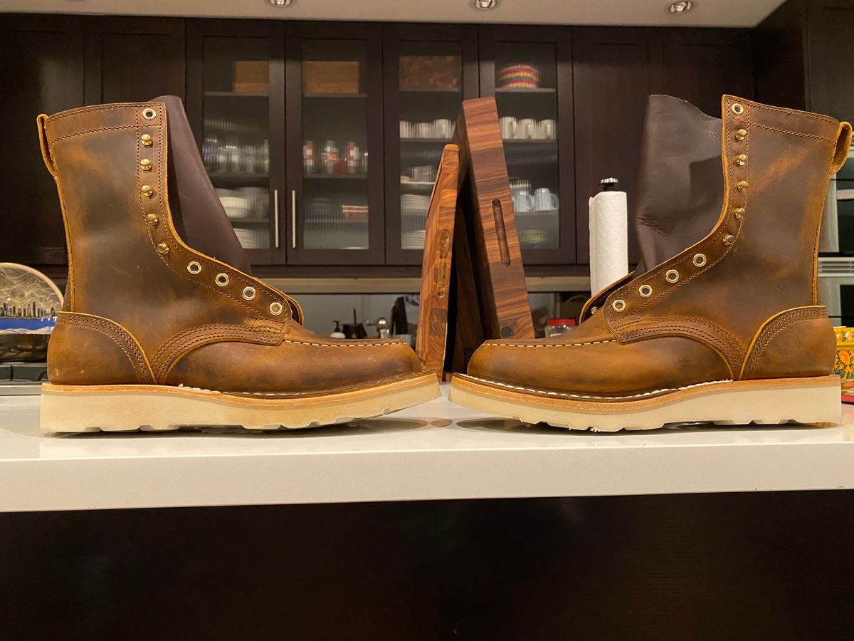 Photo by chris.8888 on September 27, 2024 of the Nicks Moc Toe in Horween Orange Predator.