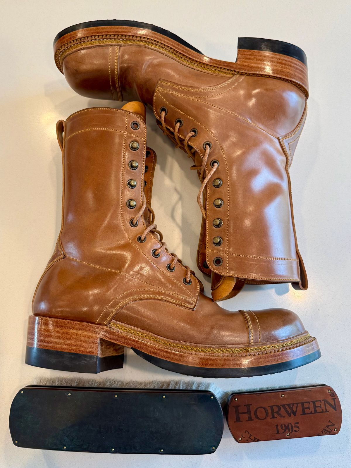 Photo by chris.8888 on October 19, 2025 of the Caswell Boot Company x Fortis Munson Last Collaboration in Horween Natural Shell Cordovan.