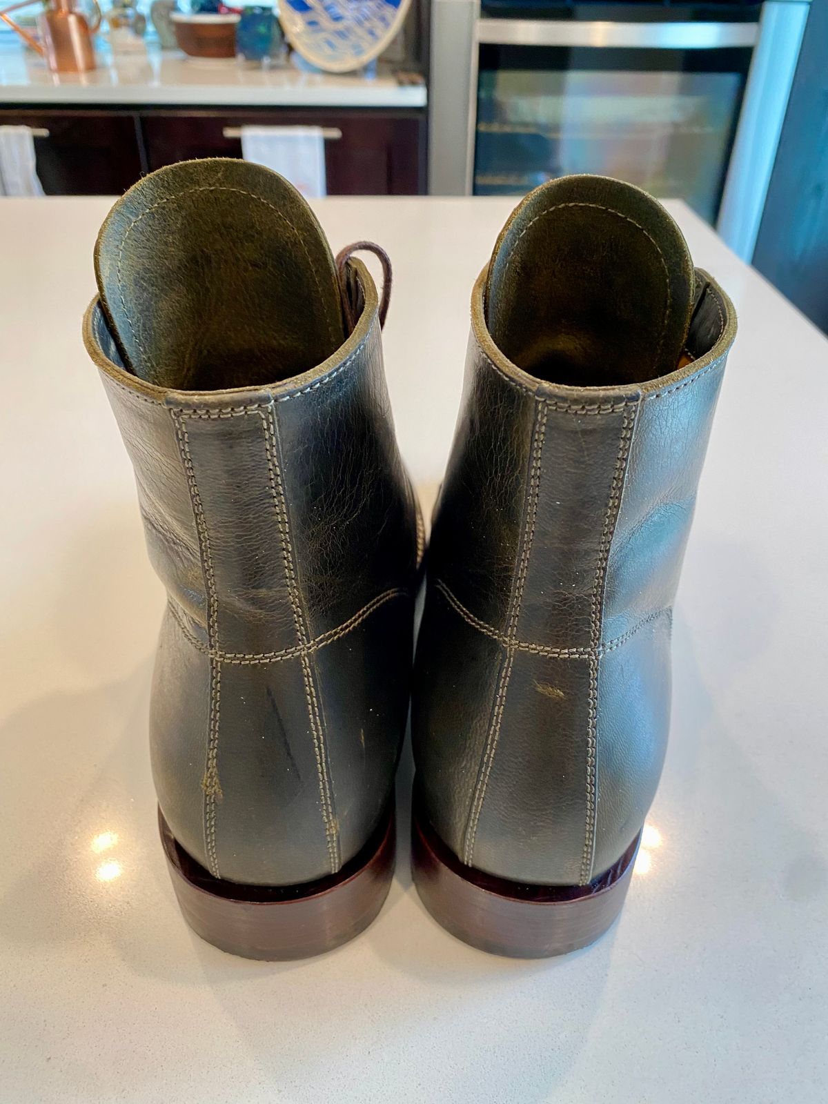 Photo by chris.8888 on May 2, 2025 of the Caswell Boot Company Danville in Gallun Olive Teton Stag.
