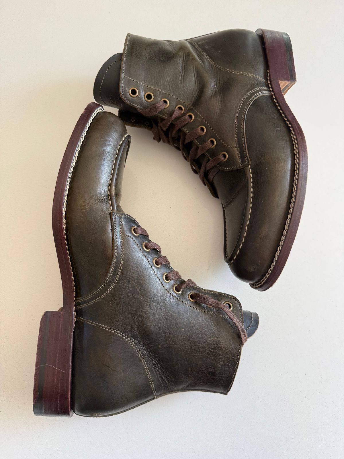 Photo by chris.8888 on June 30, 2026 of the Caswell Boot Company Danville in Gallun Olive Teton Stag.