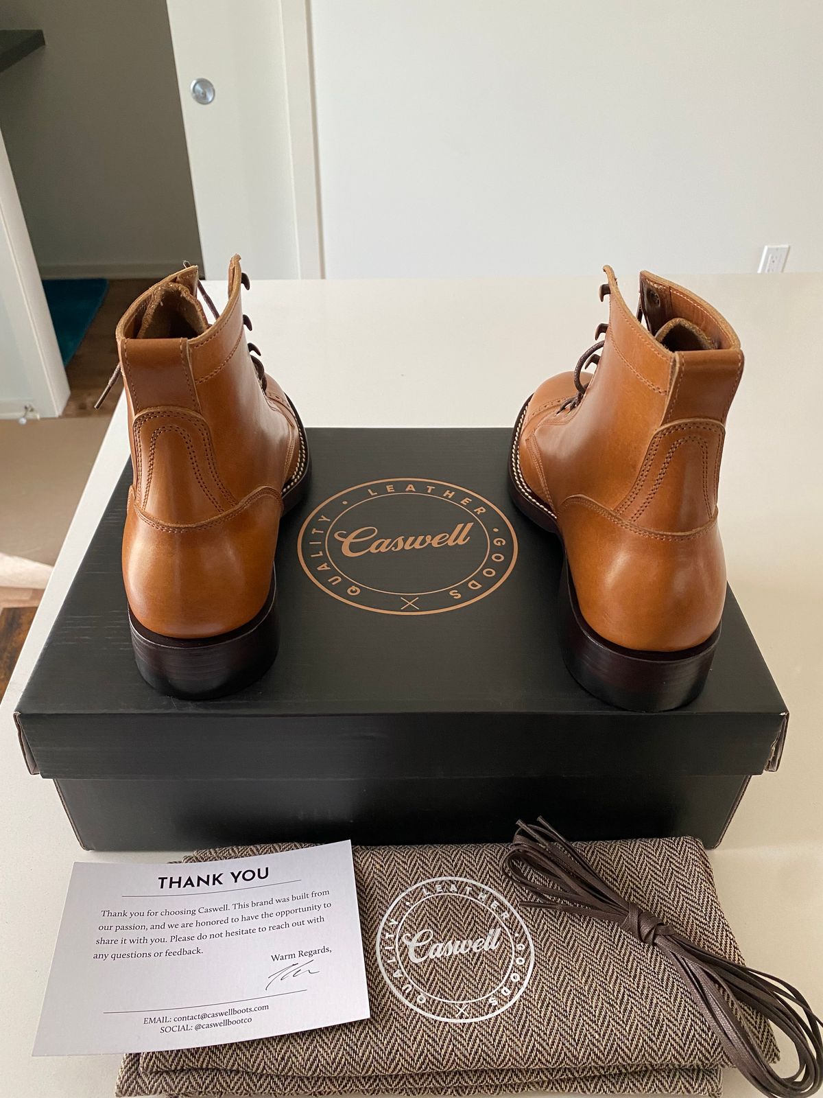 Photo by chris.8888 on March 16, 2024 of the Caswell Boot Company Garrett in Gallun Big Sky Natural Calf.