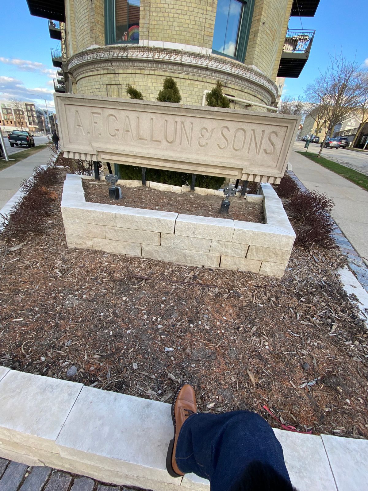 Photo by chris.8888 on March 27, 2024 of the Caswell Boot Company Garrett in Gallun Big Sky Natural Calf.