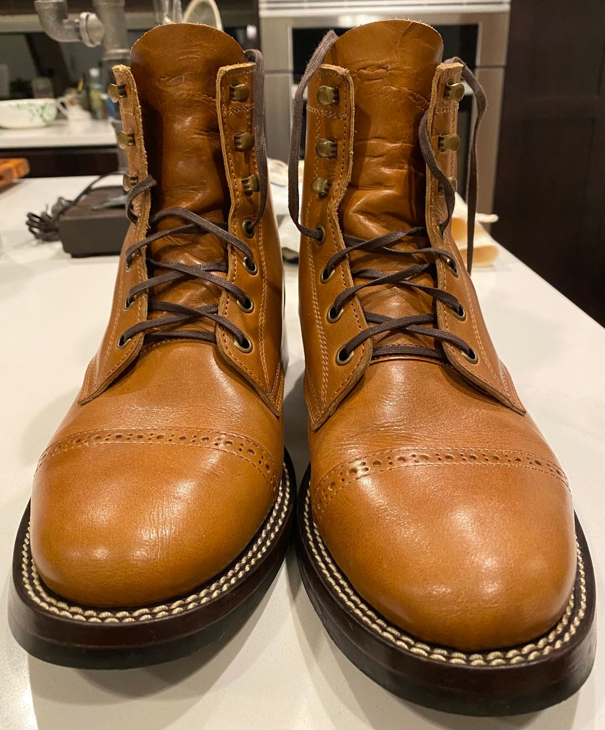 Photo by chris.8888 on December 15, 2024 of the Caswell Boot Company Garrett in Gallun Big Sky Natural Calf.