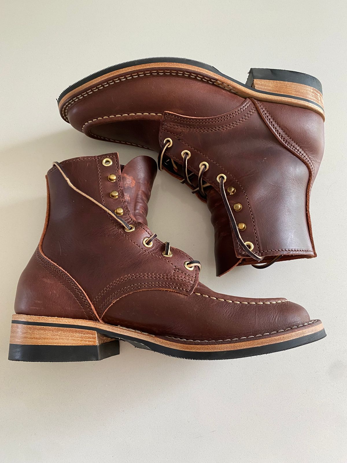 Photo by chris.8888 on June 16, 2025 of the Nicks x Parkhurst V3 in Horween Timber Roanoke.