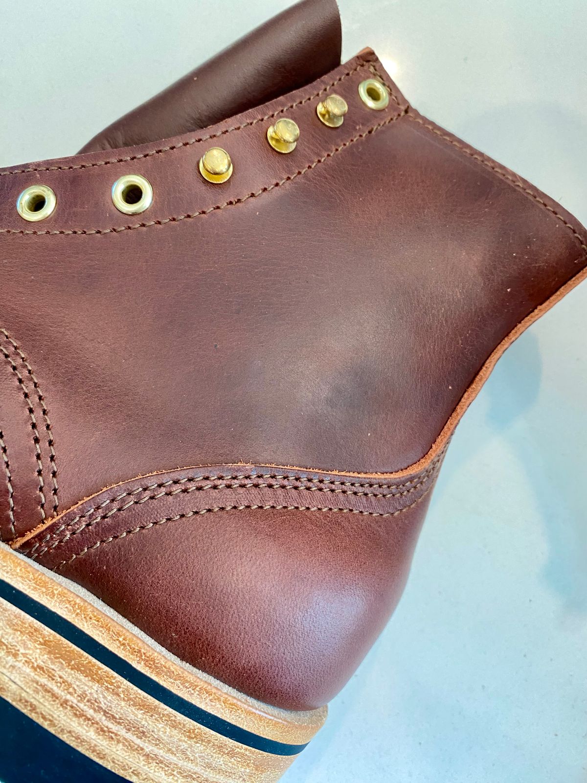 Photo by chris.8888 on May 25, 2025 of the Nicks x Parkhurst V3 in Horween Timber Roanoke.