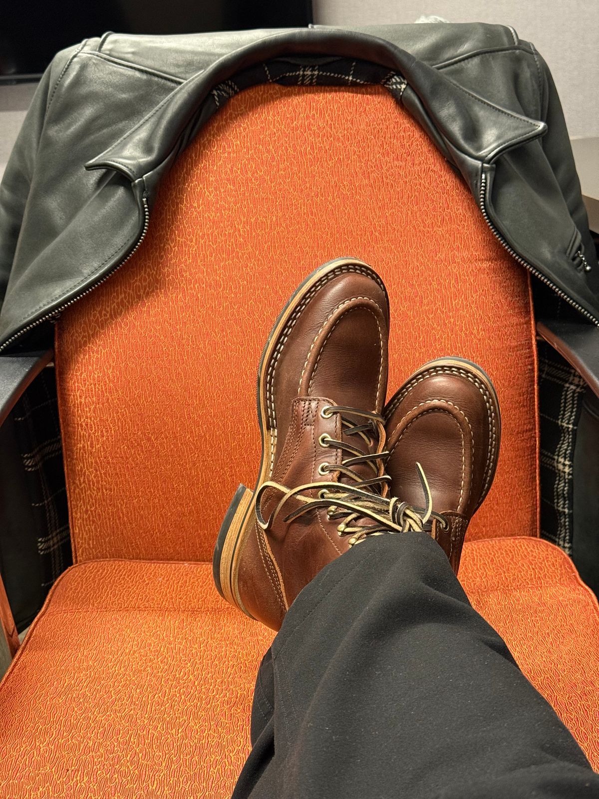 Photo by chris.8888 on February 12, 2026 of the Nicks x Parkhurst V3 in Horween Timber Roanoke.