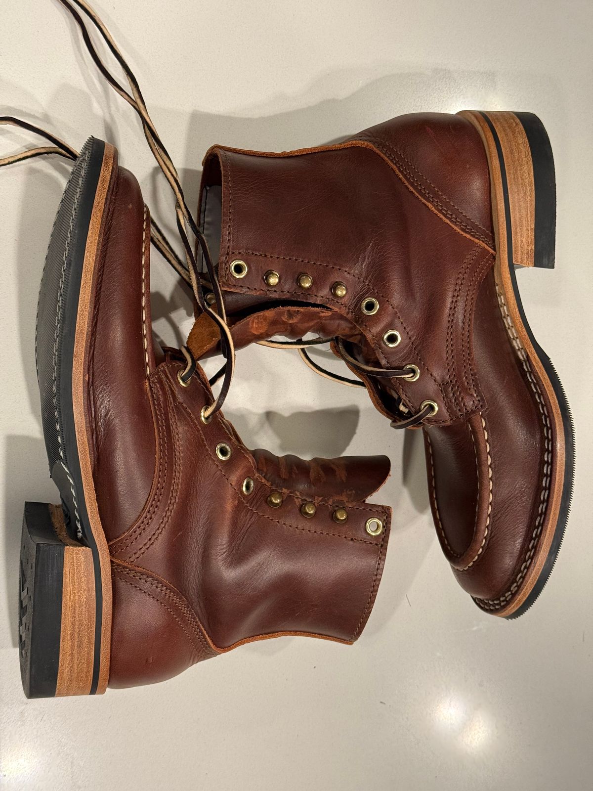 Photo by chris.8888 on February 28, 2026 of the Nicks x Parkhurst V3 in Horween Timber Roanoke.