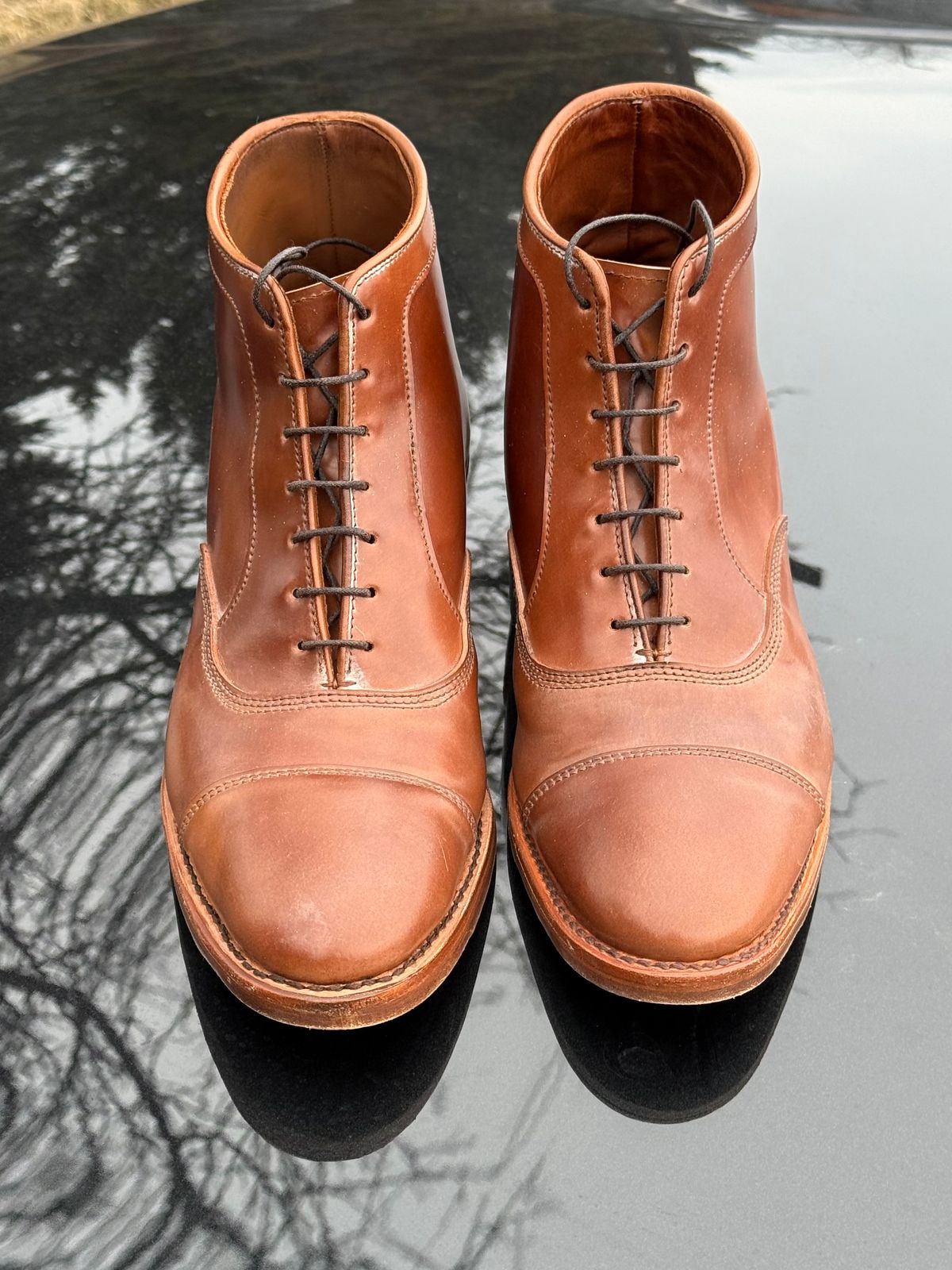 Photo by chris.8888 on February 17, 2026 of the Allen Edmonds Park Avenue Dress Boot in Horween Natural Shell Cordovan.