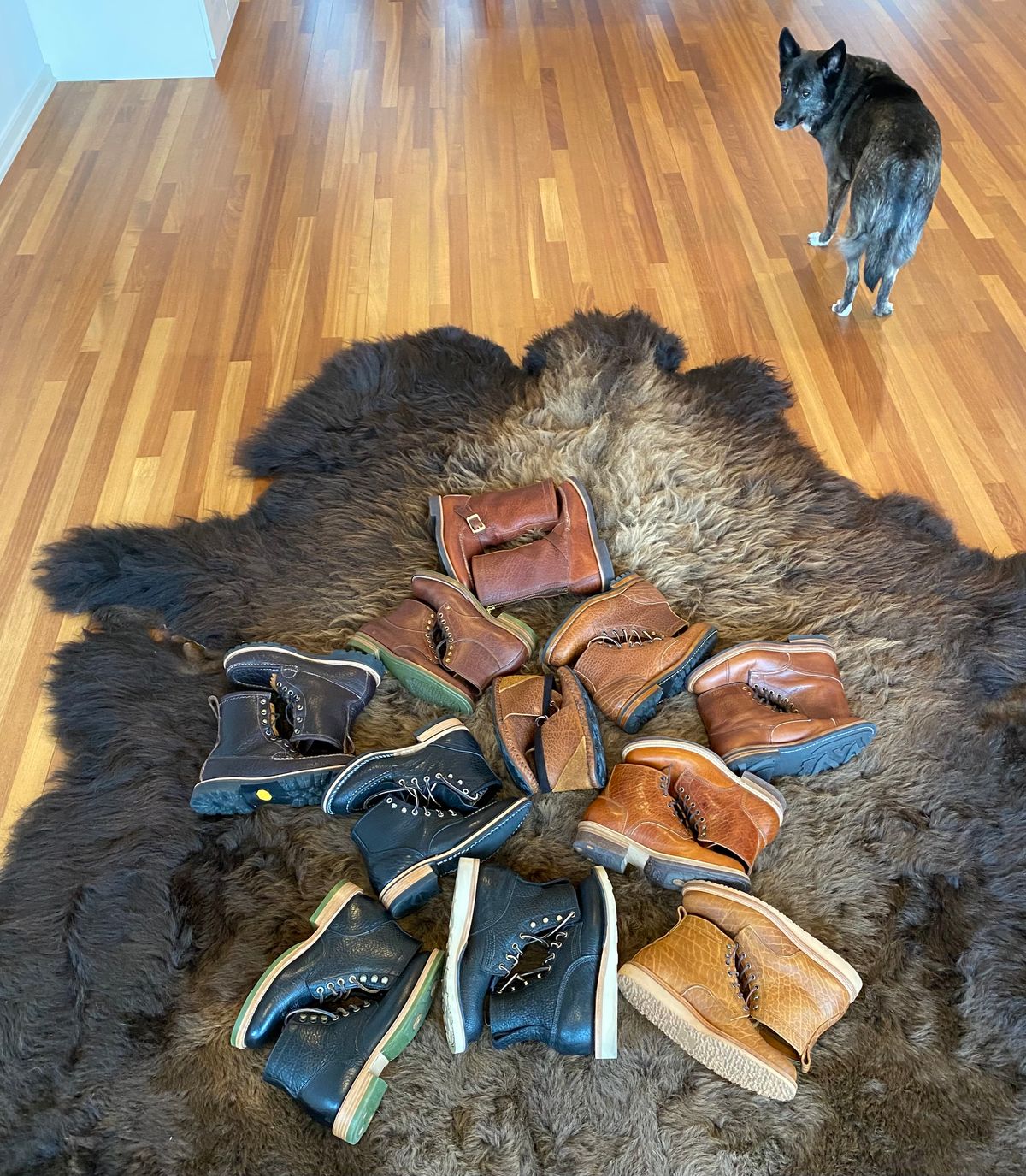 Photo by chris.8888 on March 30, 2025 of the Nicks x Parkhurst V3 in Law Tanning Black Smooth Shruken Bison.