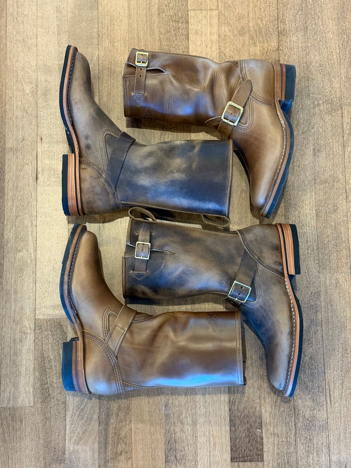 Photo by chris.8888 on September 27, 2025 of the Nicks x Parkhurst Brakeman in Horween Natural Predator.