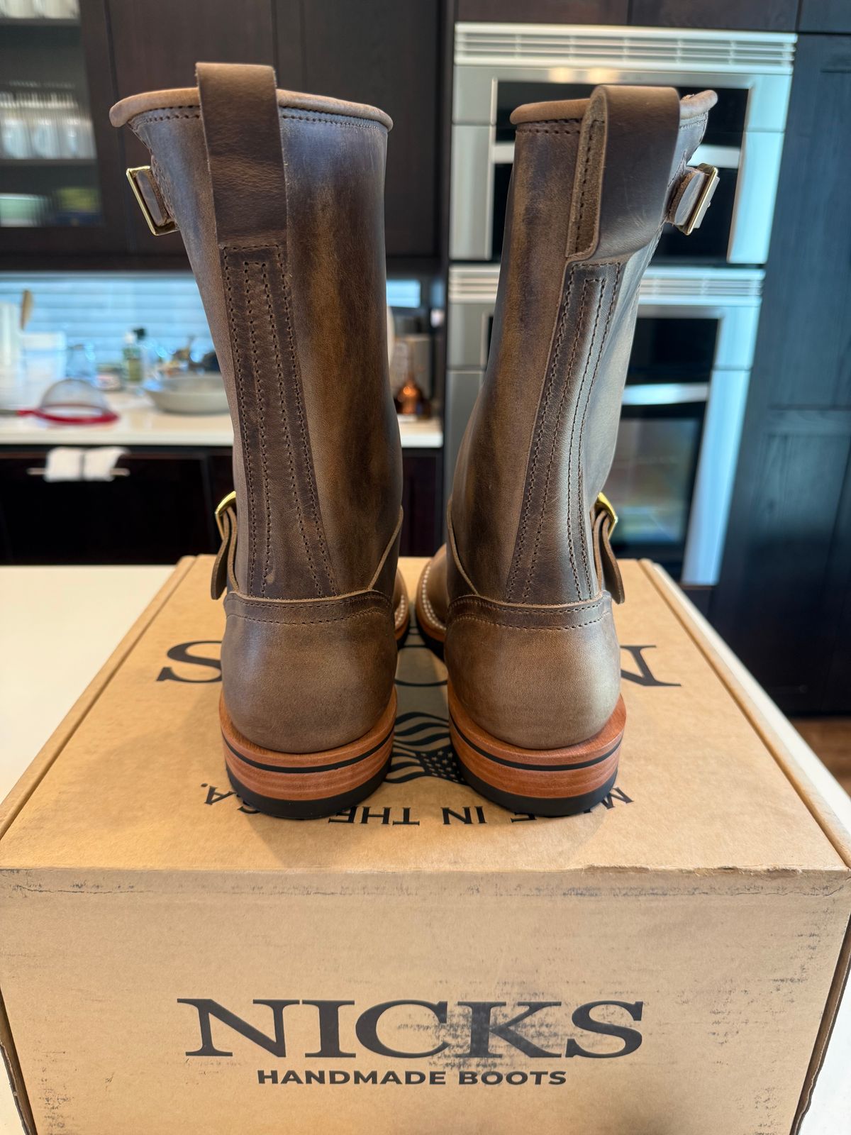 Photo by chris.8888 on September 27, 2025 of the Nicks x Parkhurst Brakeman in Horween Natural Predator.