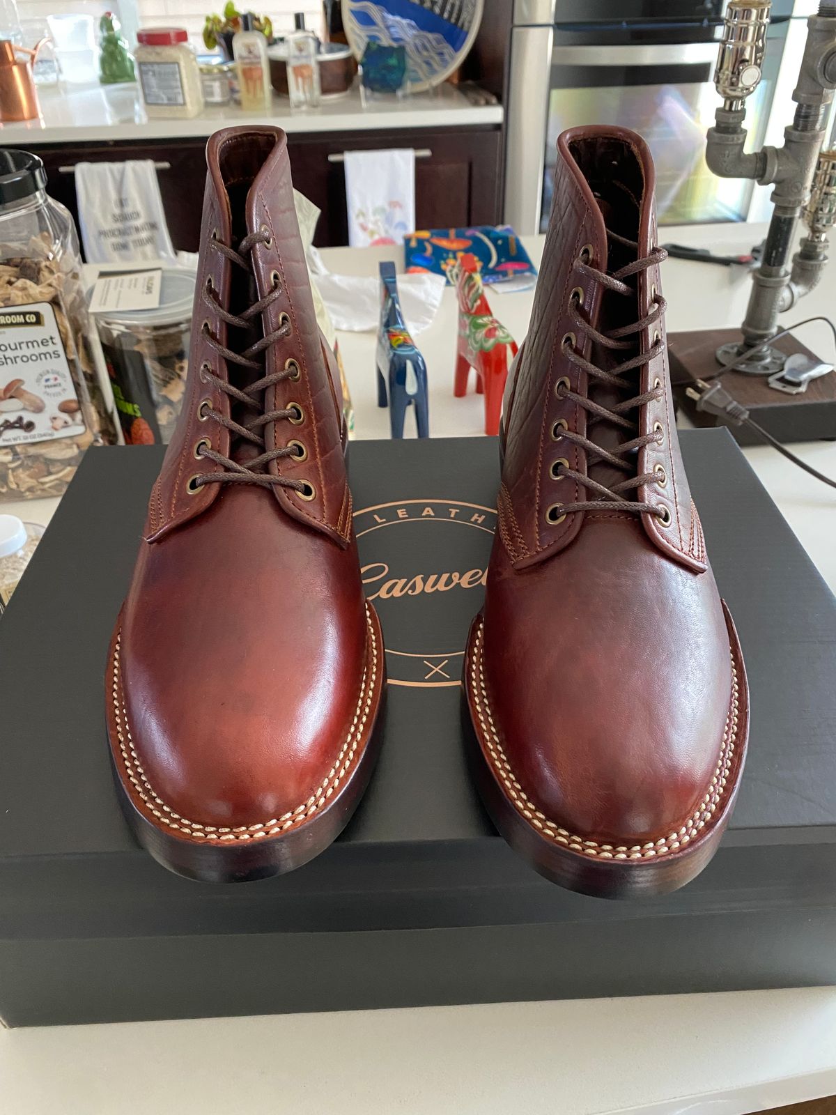 Photo by chris.8888 on August 22, 2024 of the Caswell Boot Company Eastman in Gallun Cognac Horsehide.