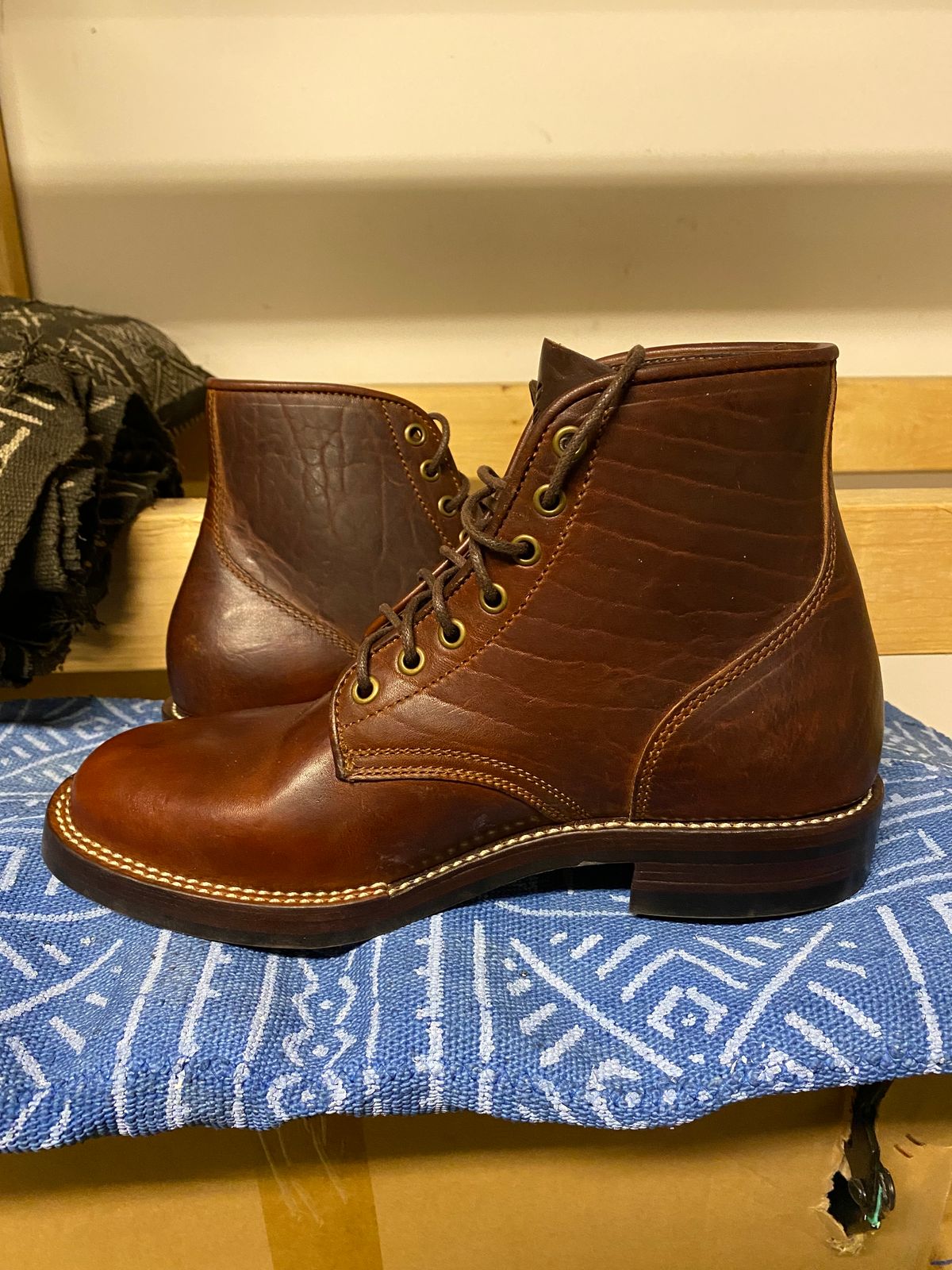 Photo by chris.8888 on November 3, 2024 of the Caswell Boot Company Eastman in Gallun Cognac Horsehide.