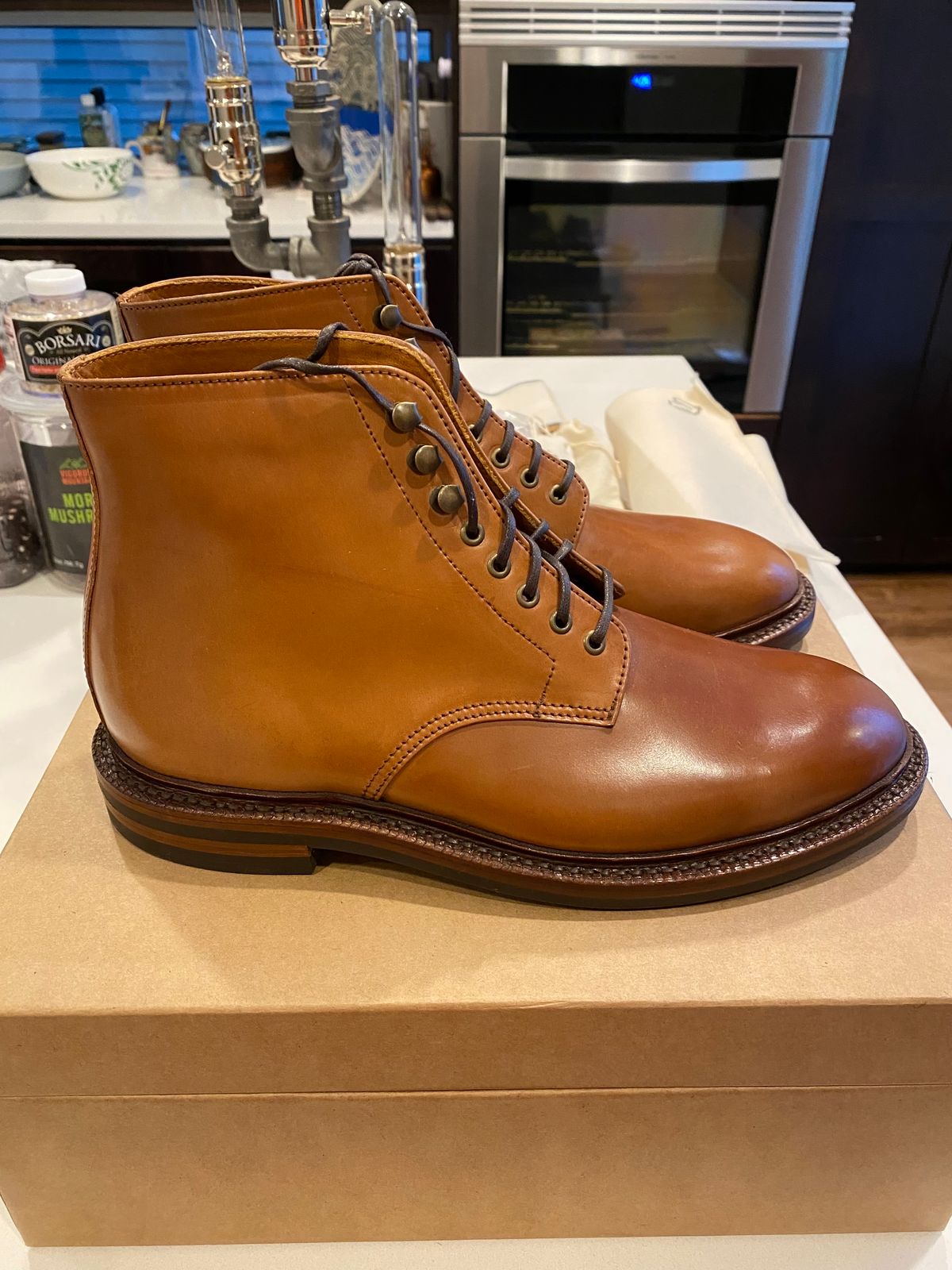 Photo by chris.8888 on December 13, 2024 of the Grant Stone Edward Boot in Horween Honey Glazed Shell Cordovan.