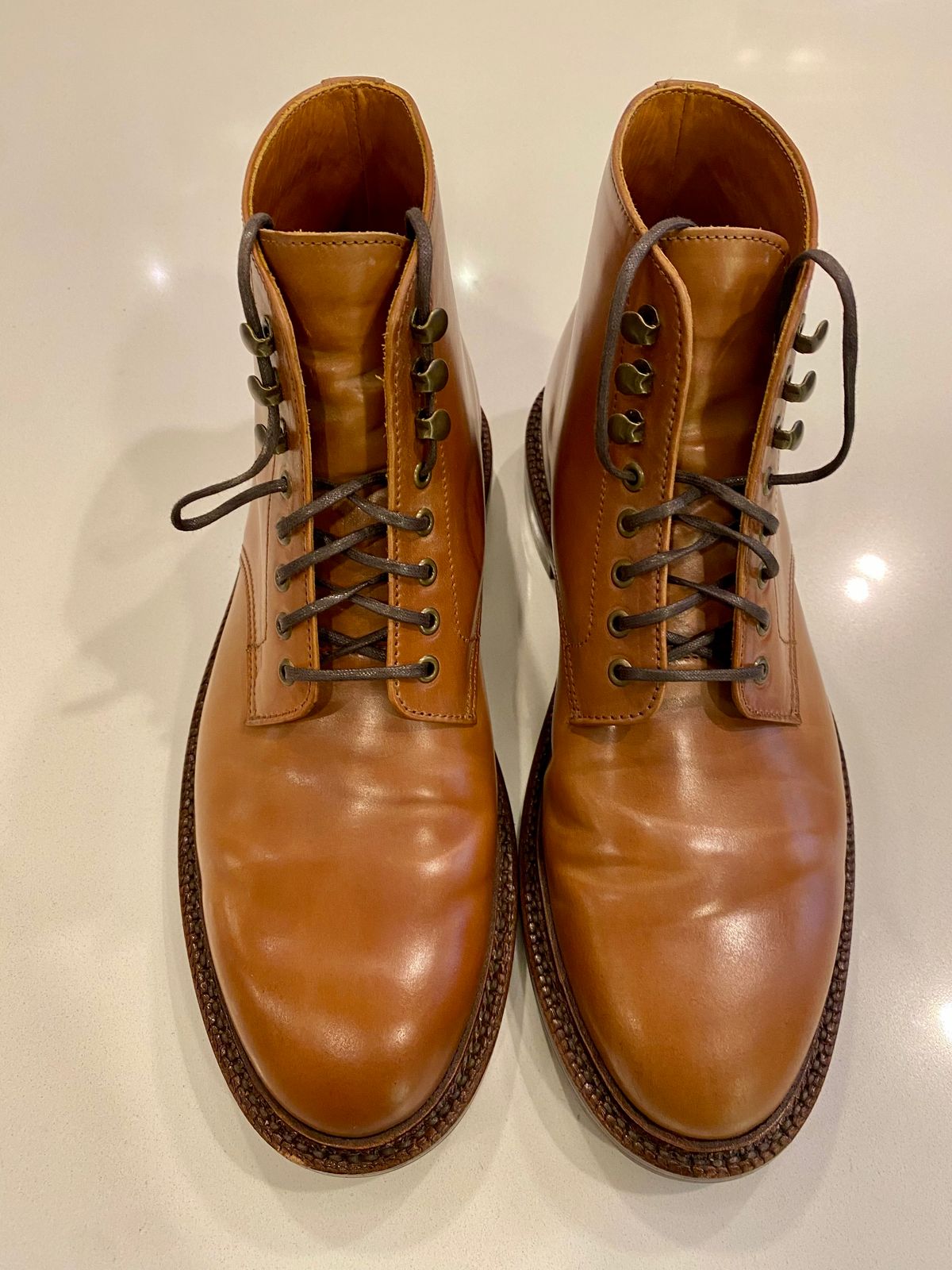 Photo by chris.8888 on May 7, 2025 of the Grant Stone Edward Boot in Horween Honey Glazed Shell Cordovan.