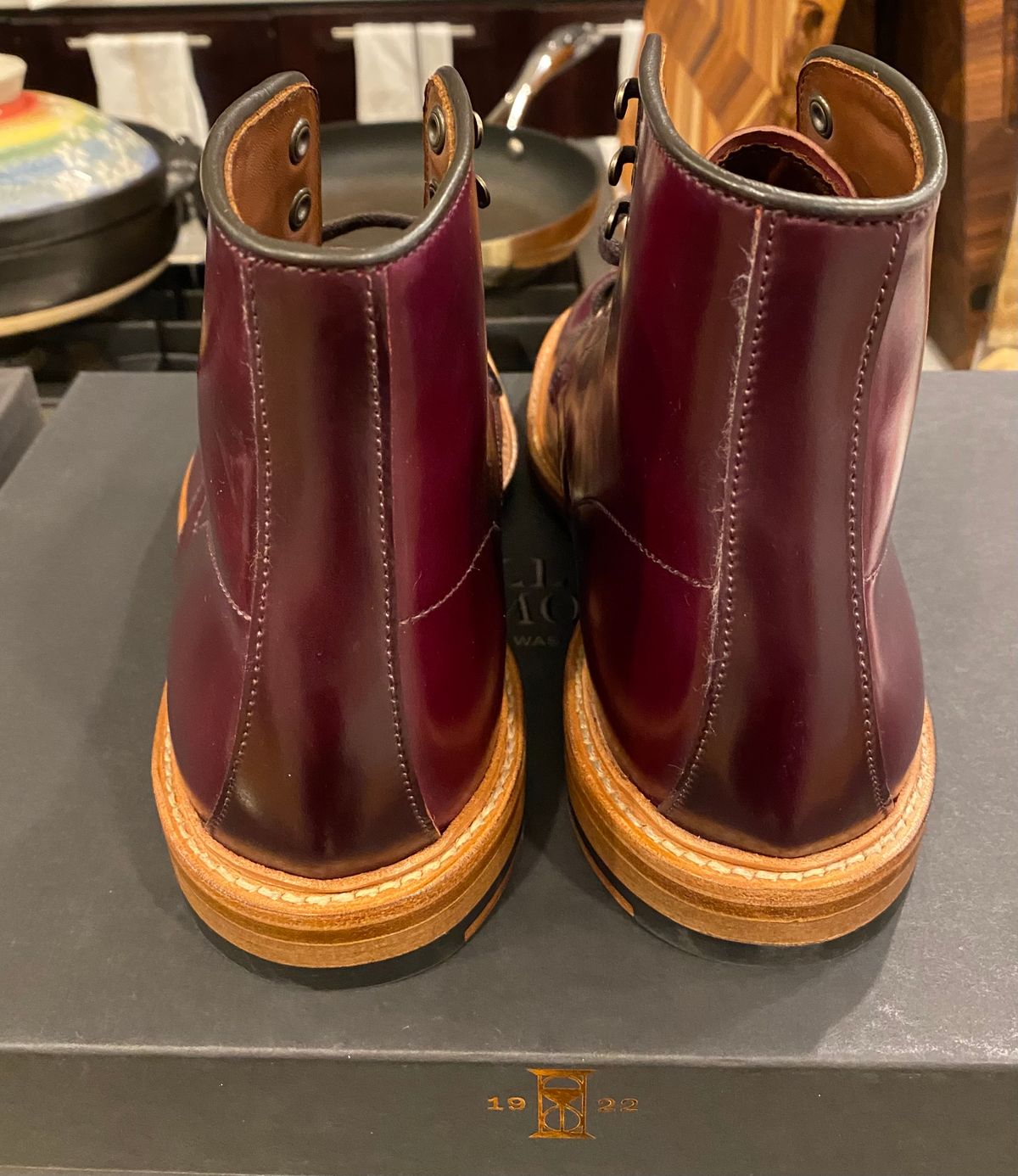 Photo by chris.8888 on January 11, 2025 of the Allen Edmonds Higgins Mill in Horween Ultraviolet Shell Cordovan.