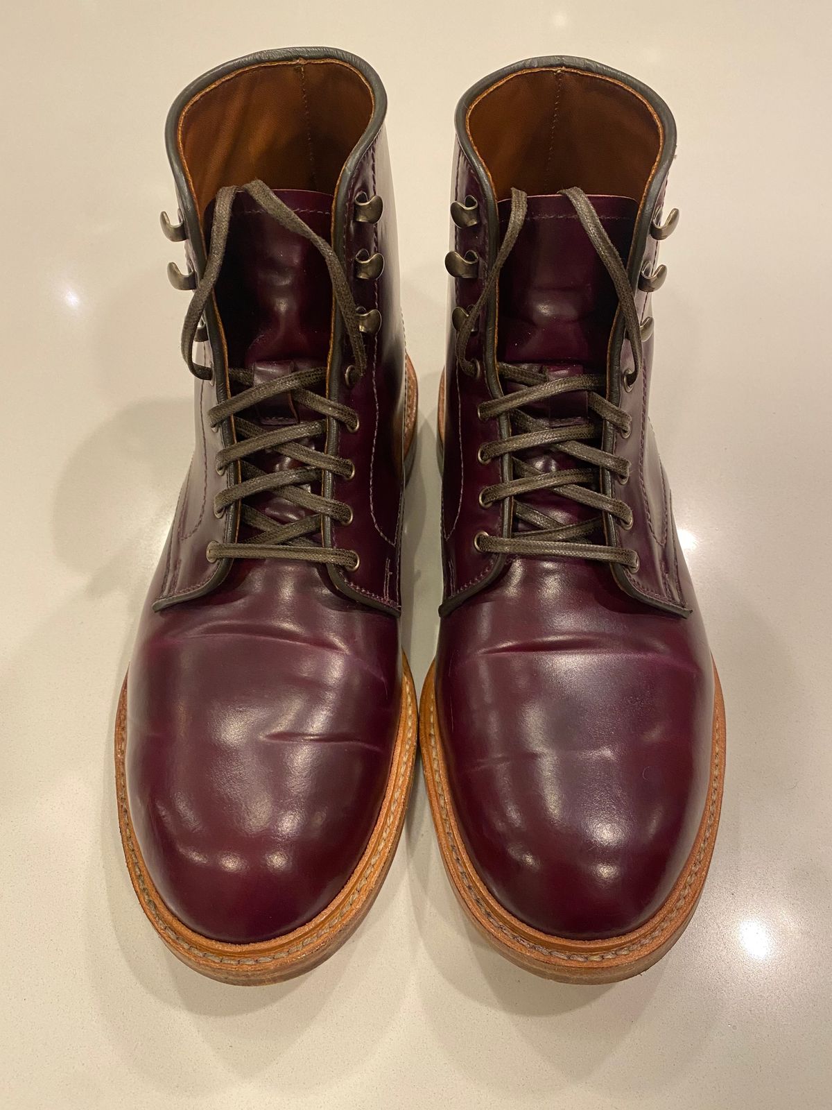 Photo by chris.8888 on May 17, 2025 of the Allen Edmonds Higgins Mill in Horween Ultraviolet Shell Cordovan.