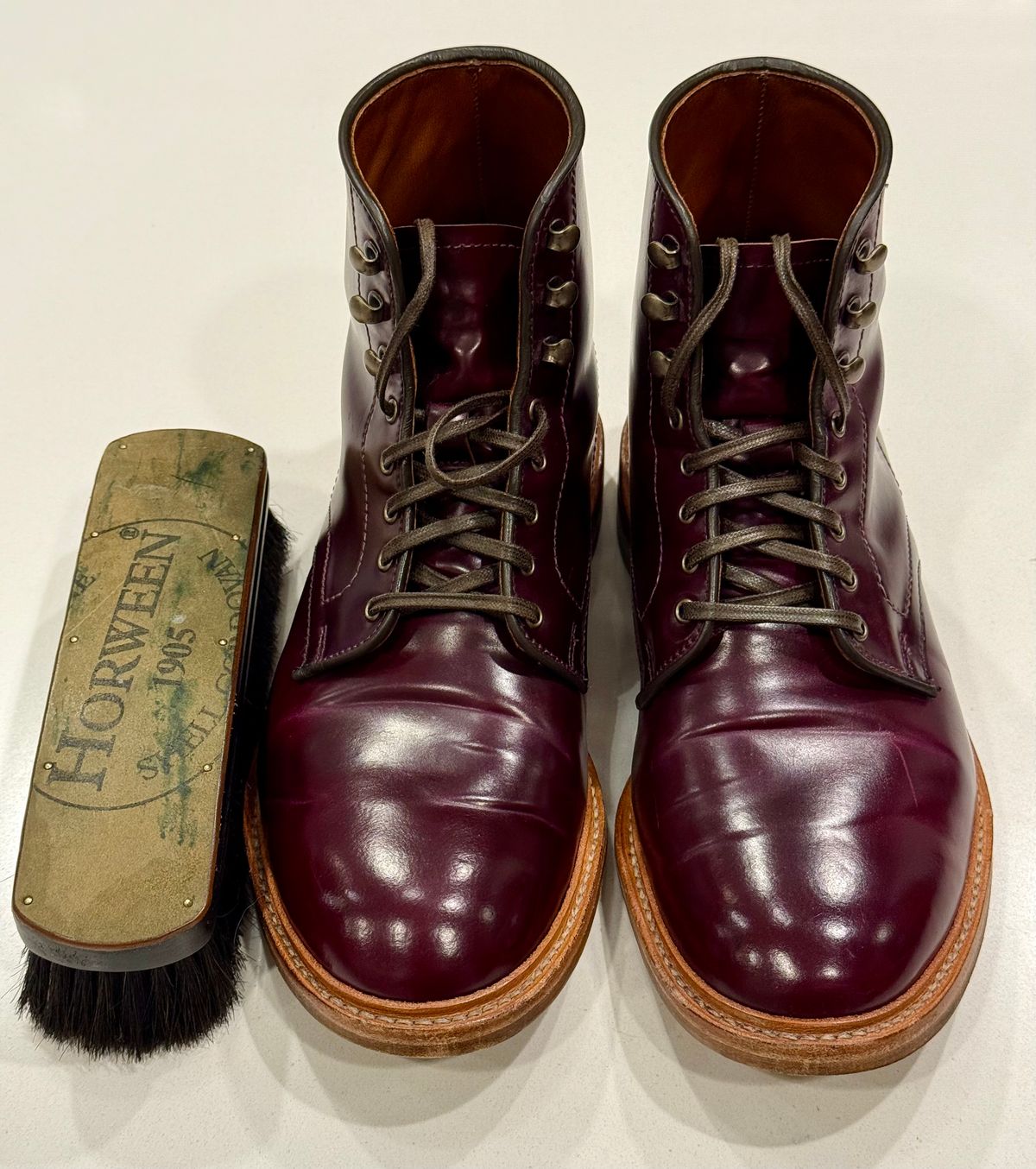 Photo by chris.8888 on September 14, 2025 of the Allen Edmonds Higgins Mill in Horween Ultraviolet Shell Cordovan.