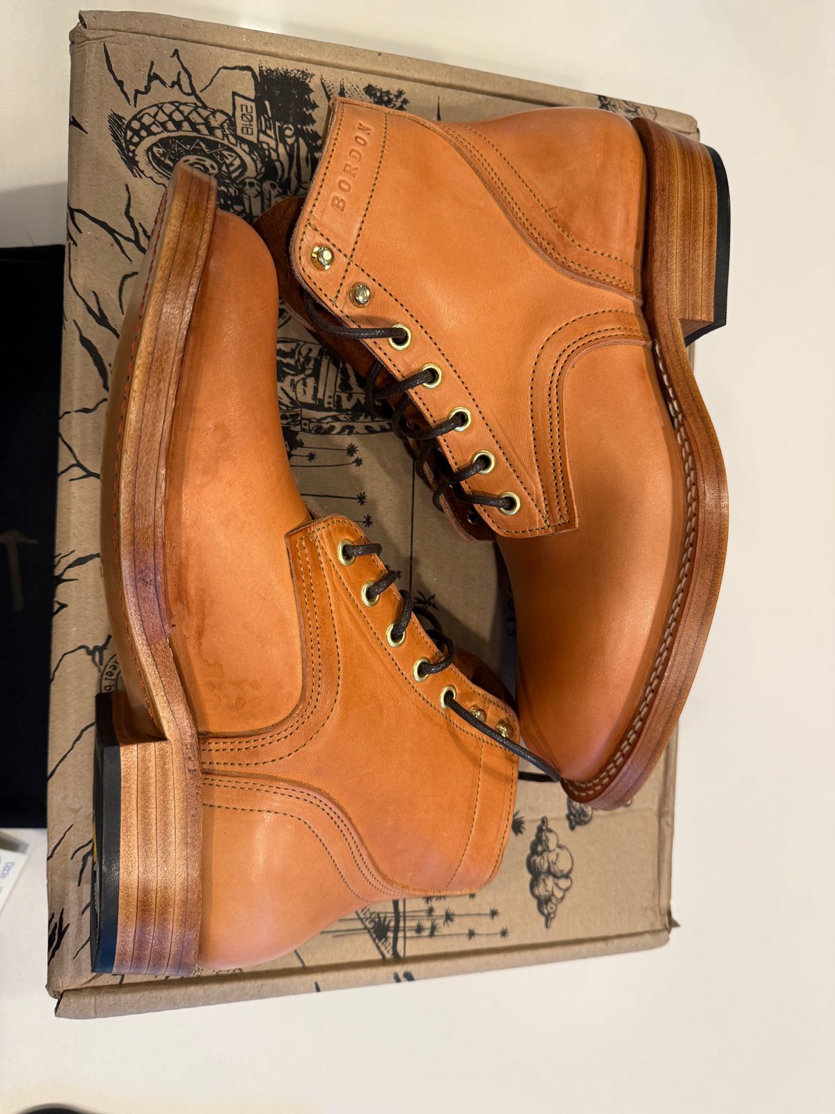 Photo by chris.8888 on March 27, 2026 of the Bordon Wanes in Wickett & Craig Natural Veg Tan.