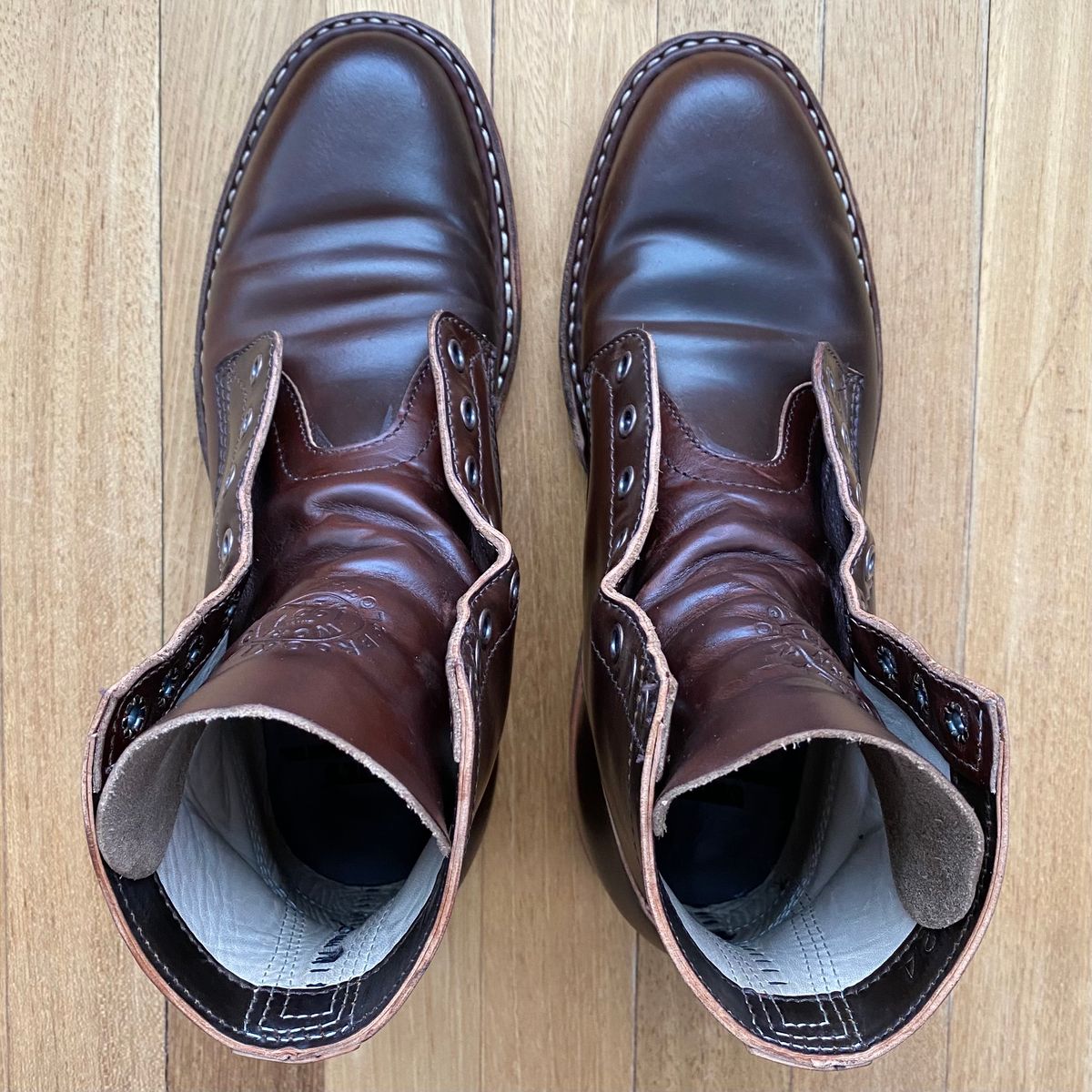 Photo by chris.8888 on February 15, 2025 of the White's MP-Sherman Plain Toe in Horween Brown Shell Cordovan.