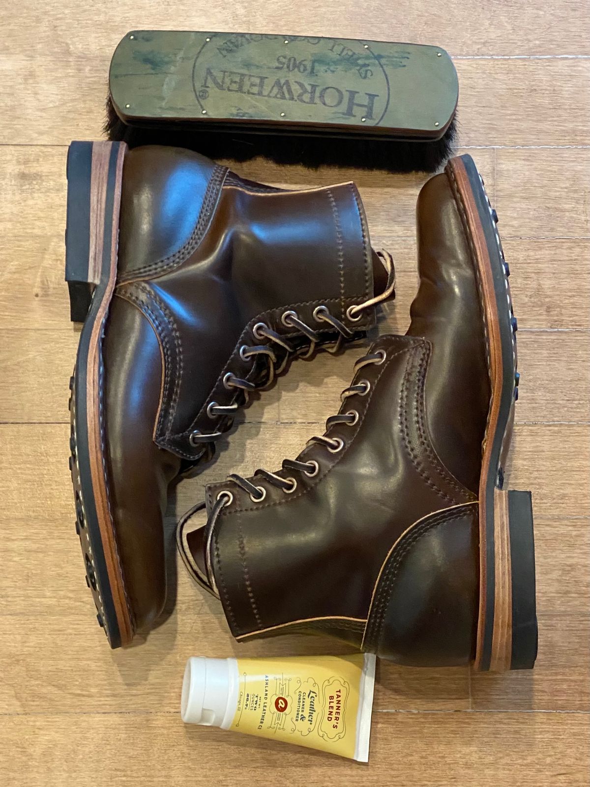 Photo by chris.8888 on February 15, 2025 of the White's MP-Sherman Plain Toe in Horween Brown Shell Cordovan.